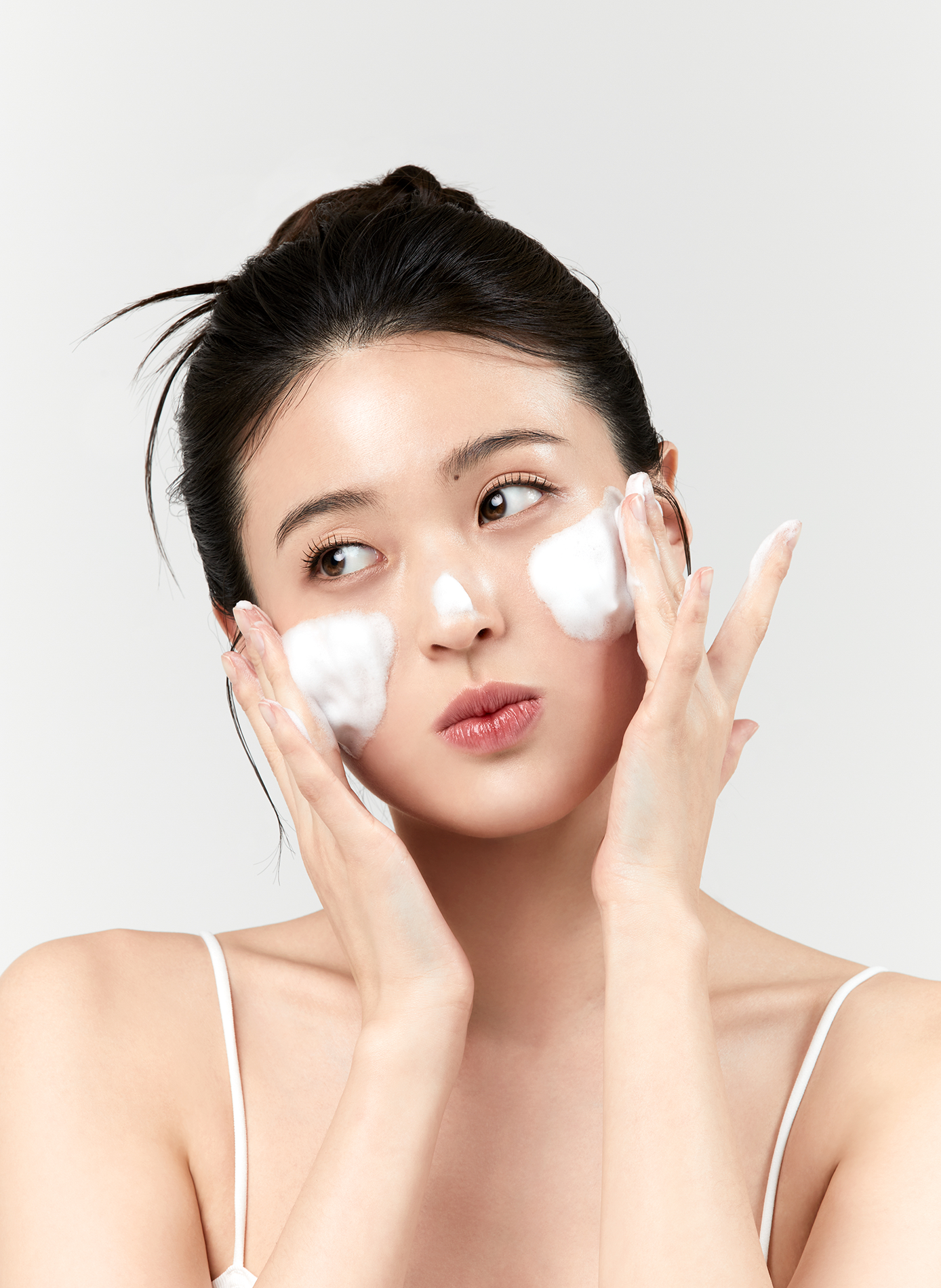 Rode Lacto Collageen Clear Foam Cleanser 2.0 MEDIPEEL No color