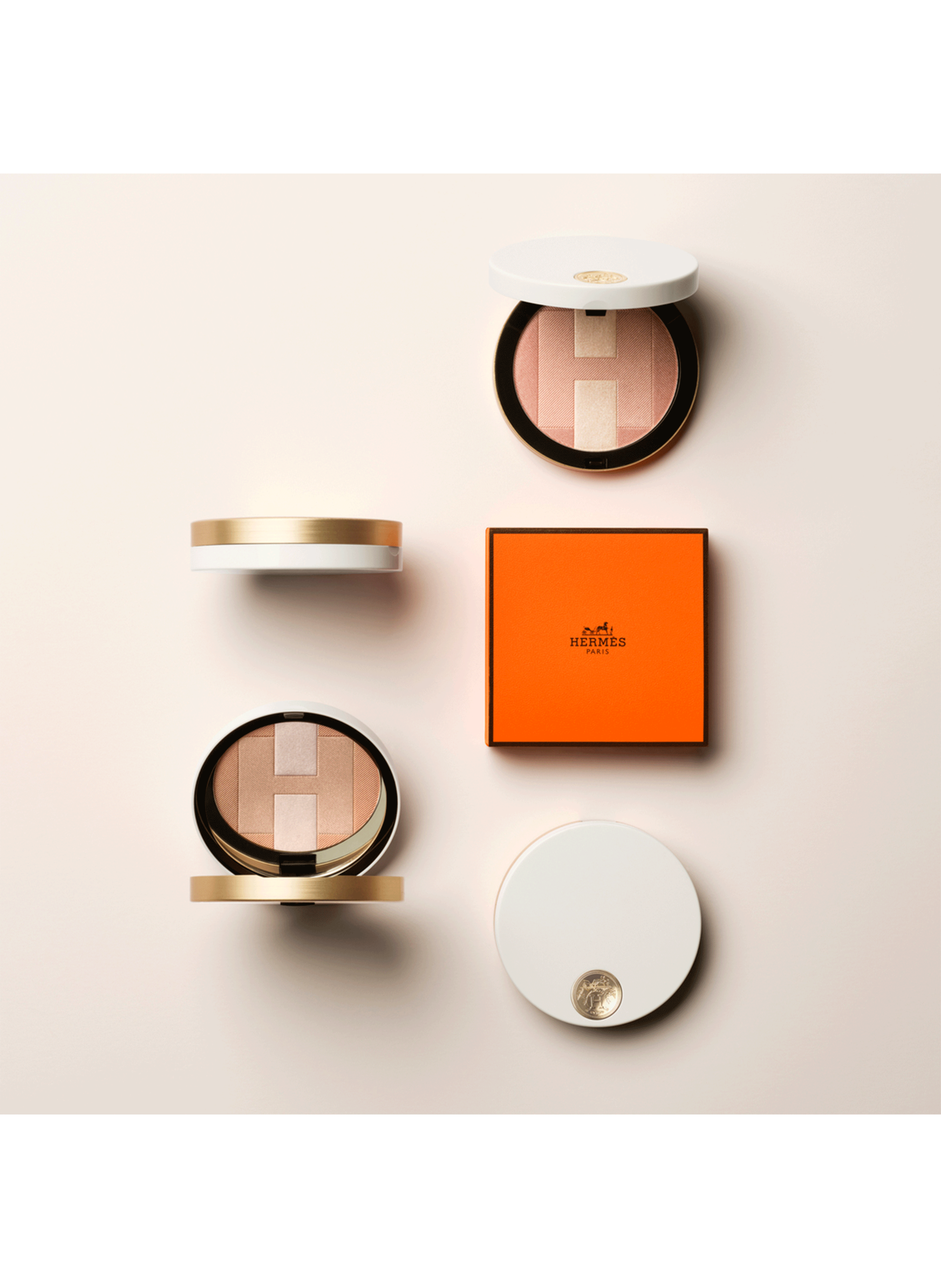 Hermès Plein Air, H TRIO Iridescent Mineral Powder HERMÈS Corail mojave