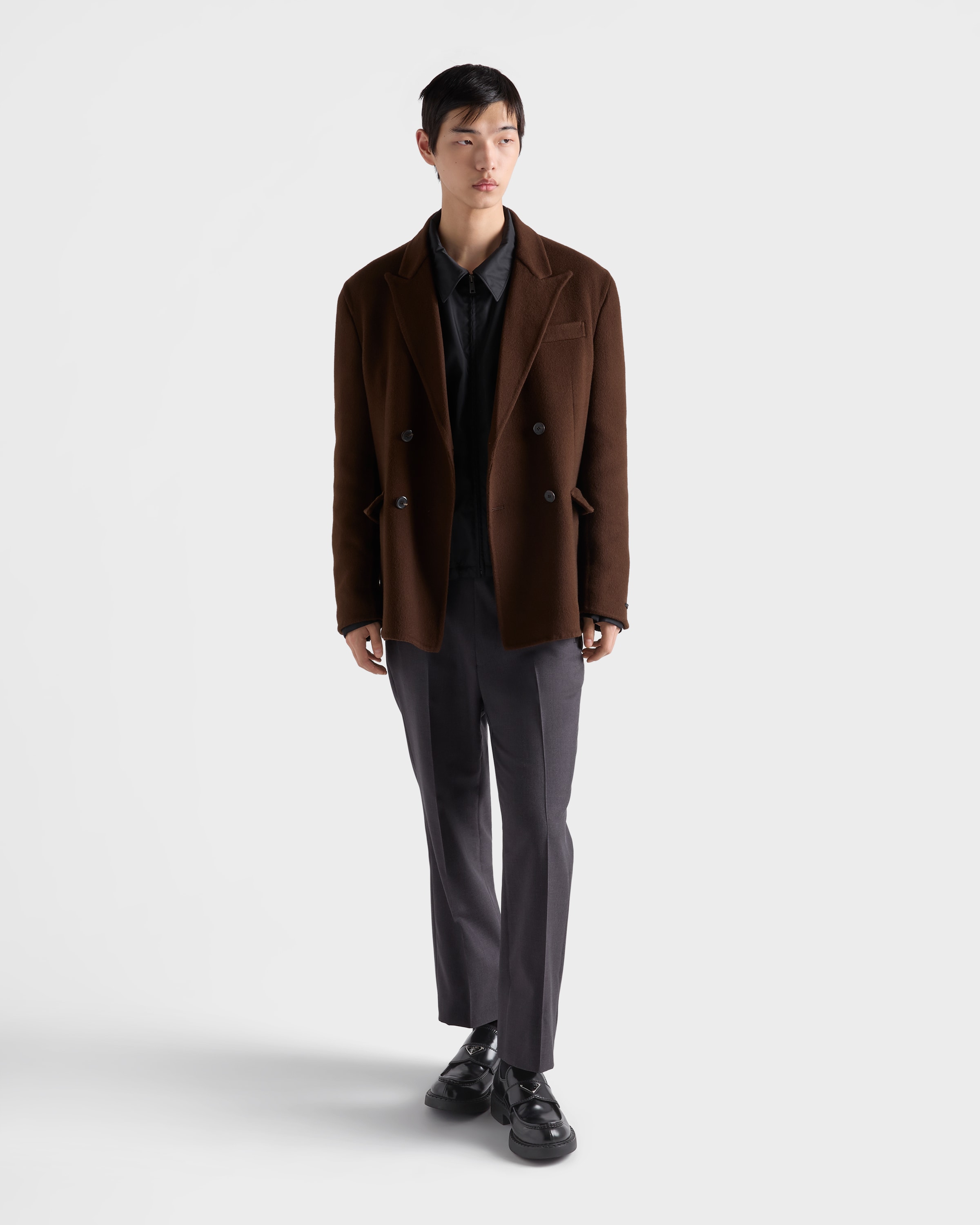 Mocassins chocolate en cuir brossé PRADA Noir