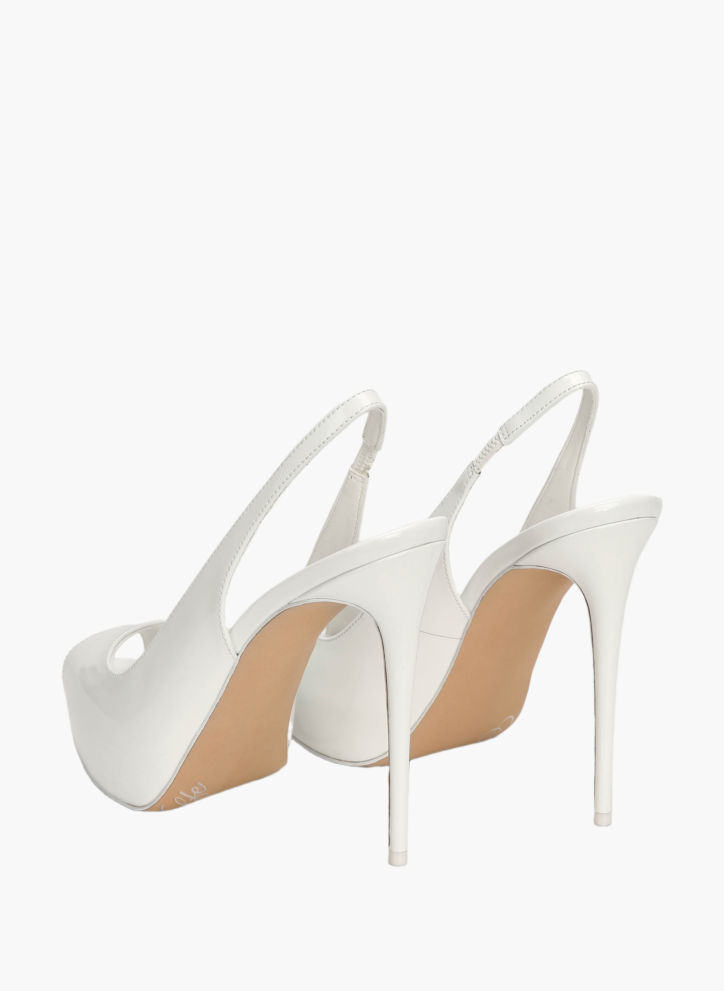River Pumps aus Lackleder NAKED WOLFE Weiss