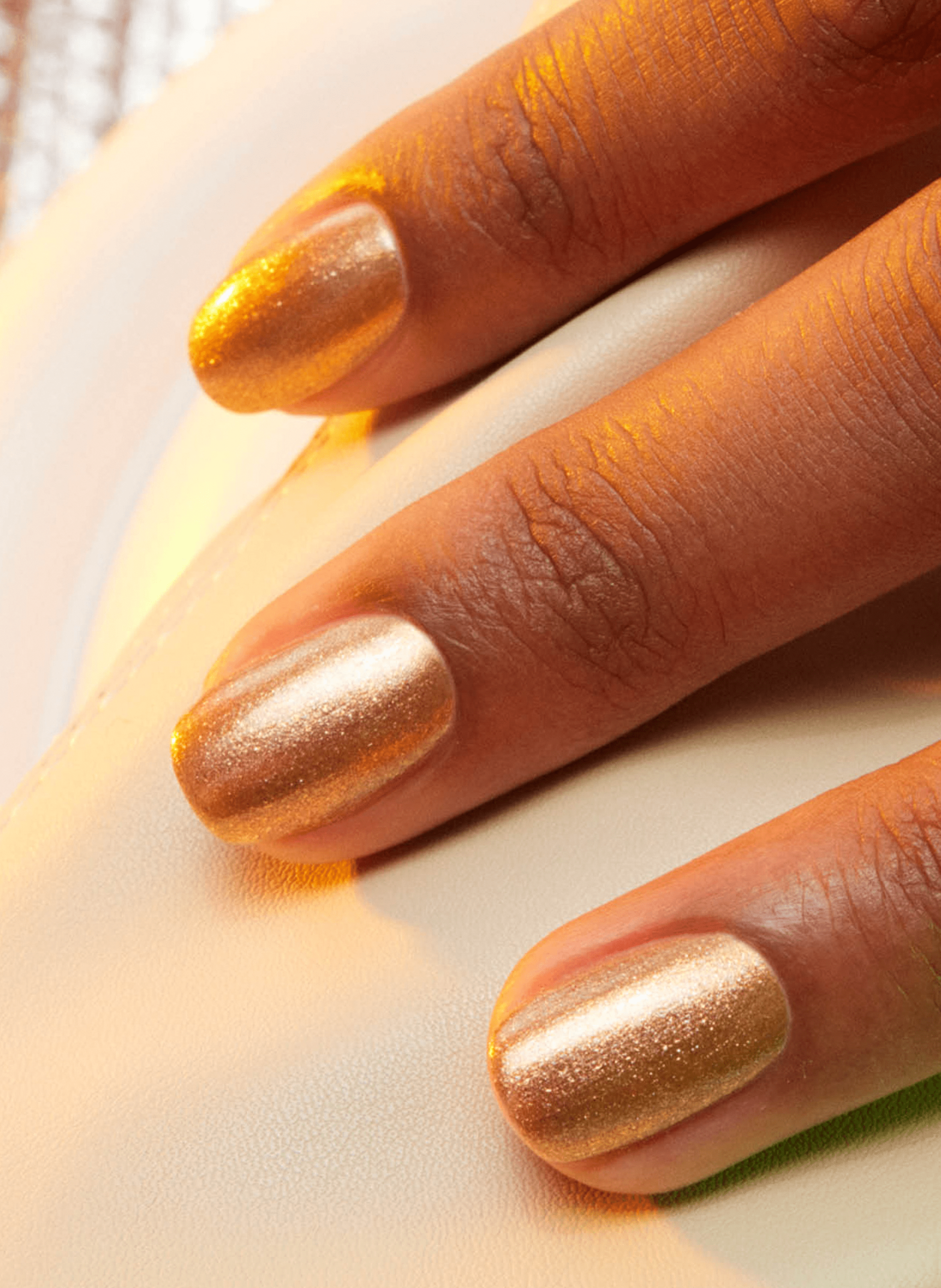 Green Flash Nail Polish MANUCURIST Shimmer