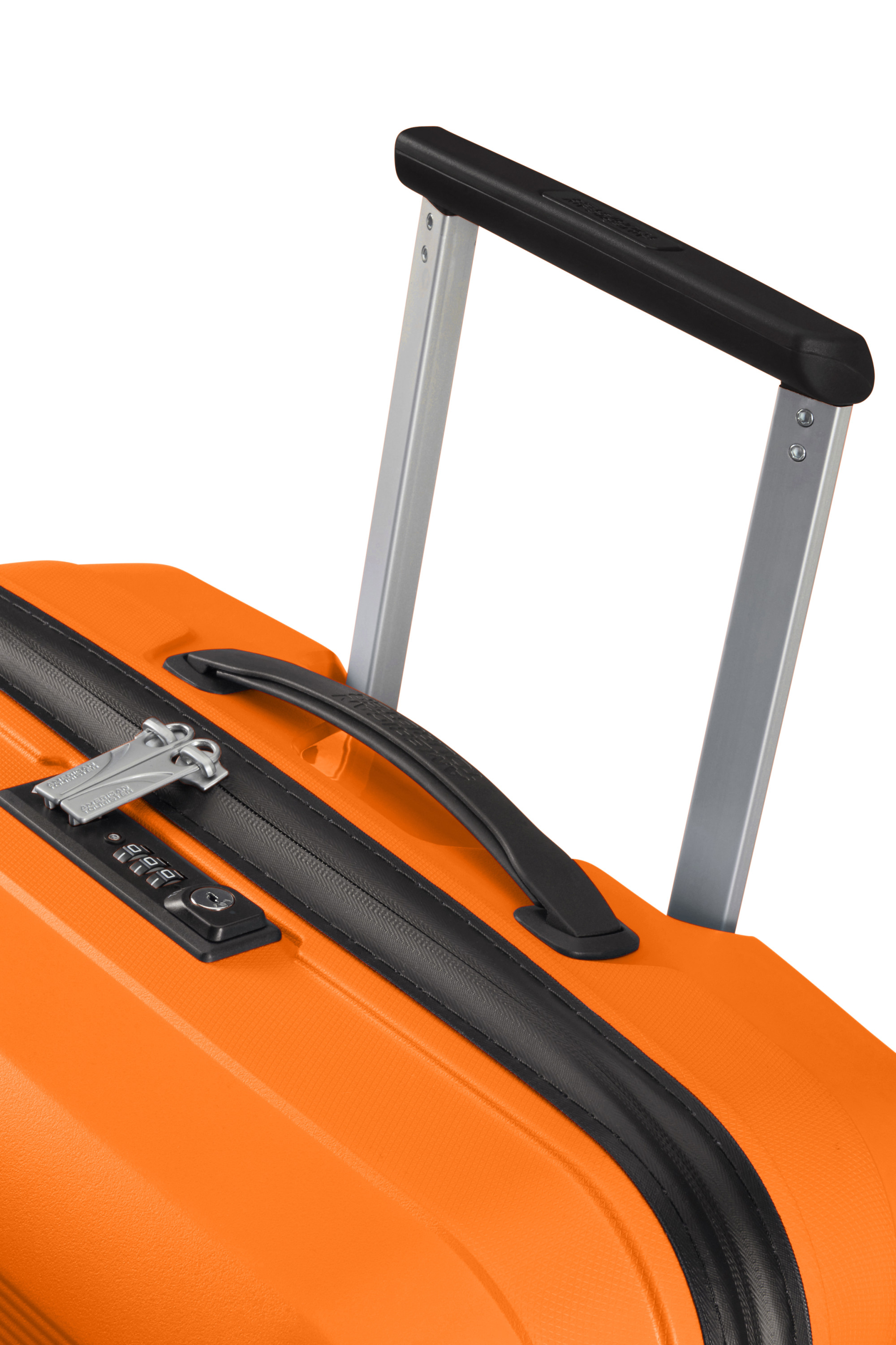 Airconic valise 4 roues taille m AMERICAN TOURISTER Orange