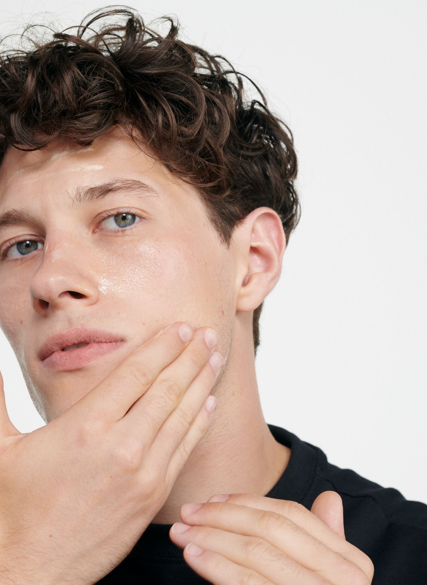 Fluide de Jour Revitalisant - Édition Limitée 2026 DR HAUSCHKA No color