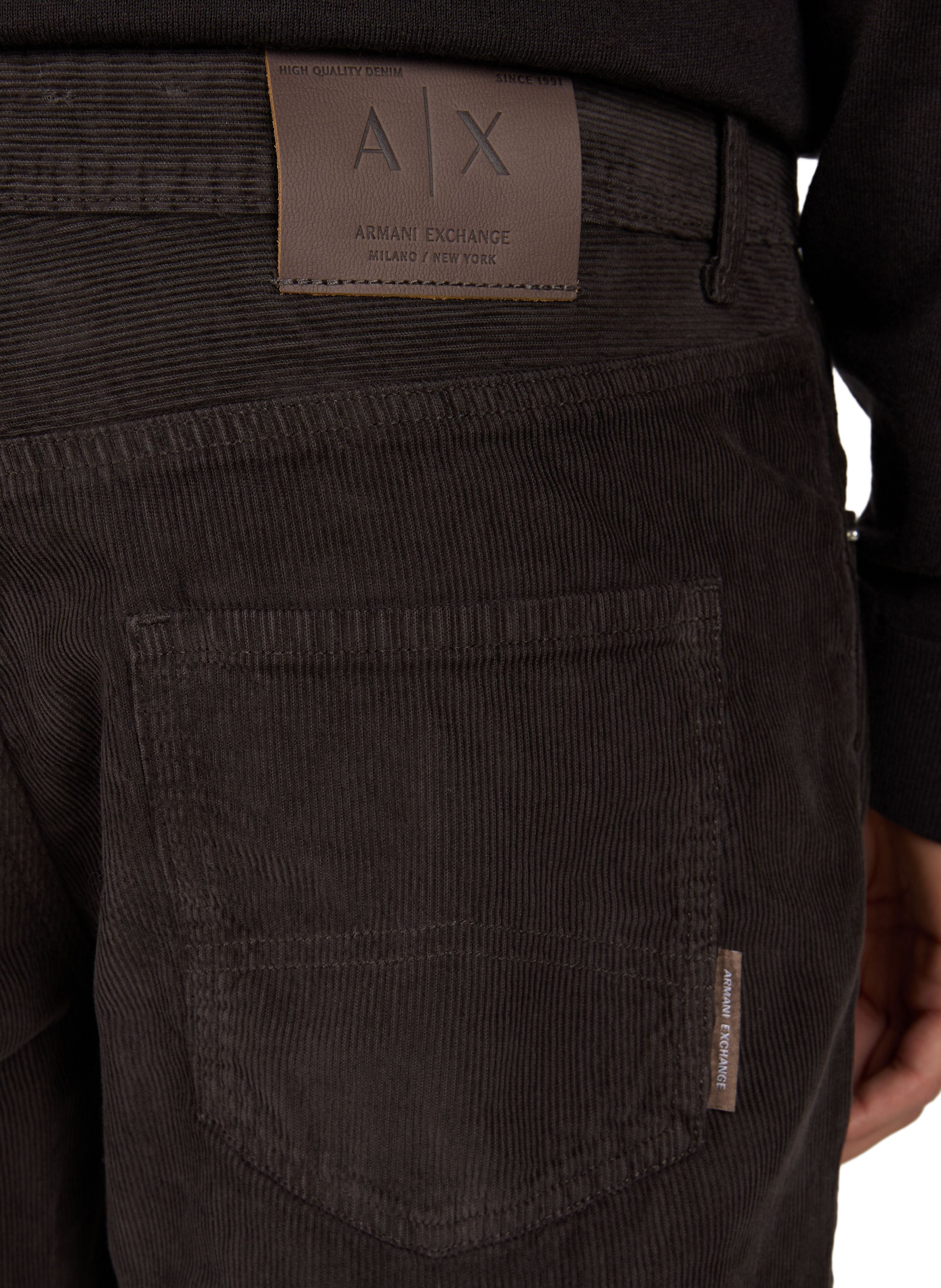 Rechte corduroy broek ARMANI EXCHANGE Bruin