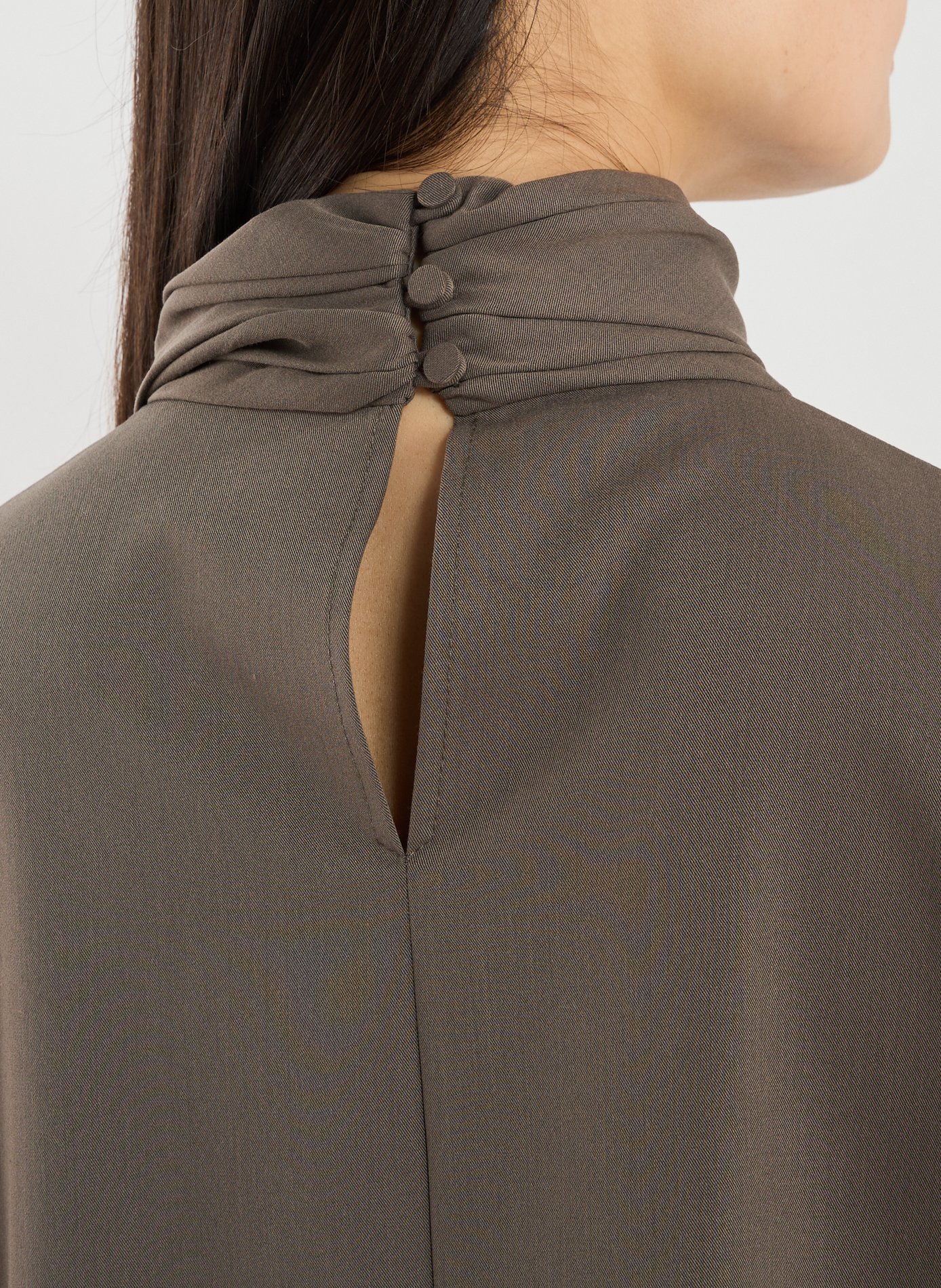 T-shirt asymétrique à manches longues VIKTORIA CHAN Beige