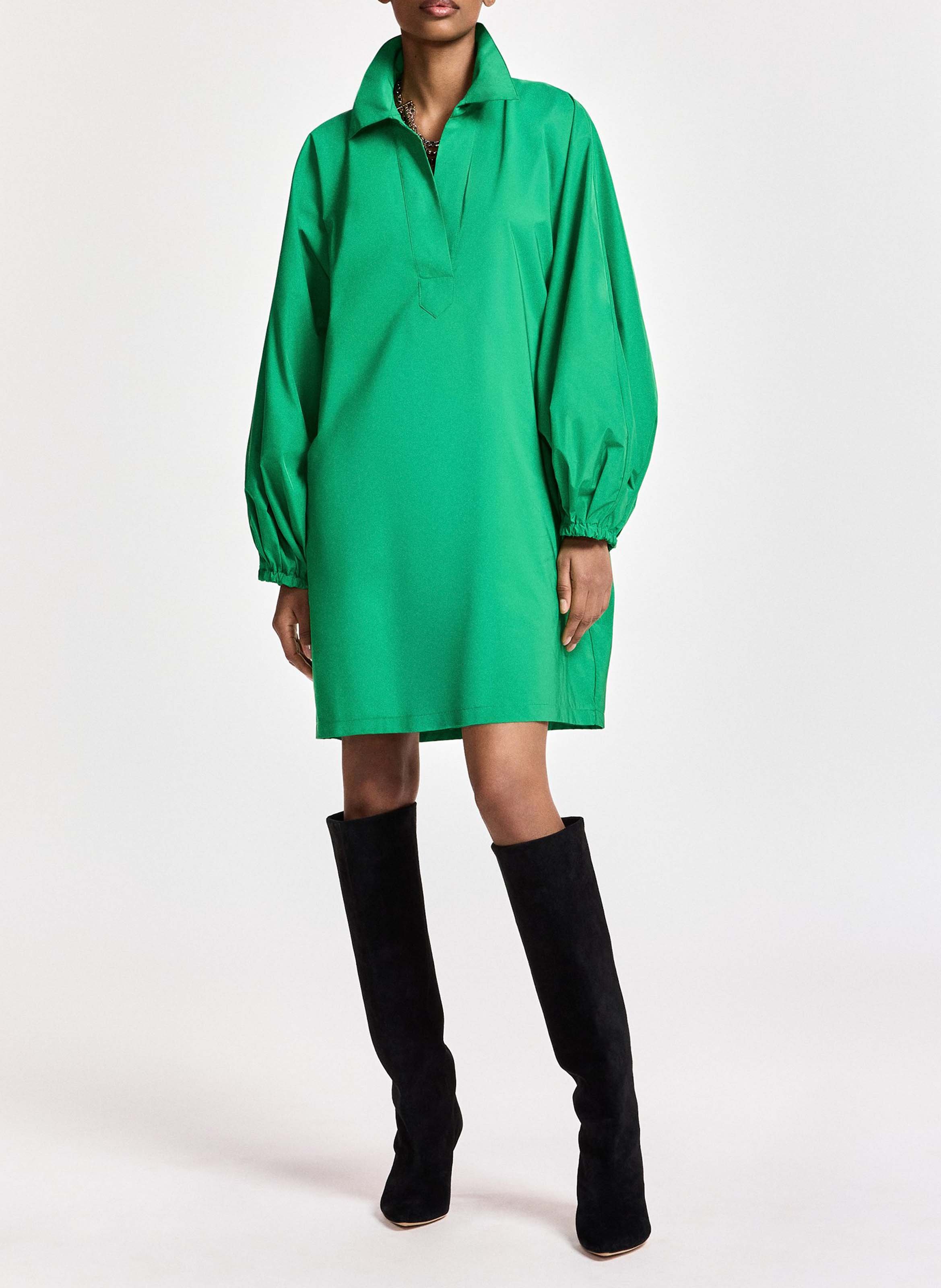 Robe courte oversize col v keagan2 ESSENTIEL ANTWERP Vert