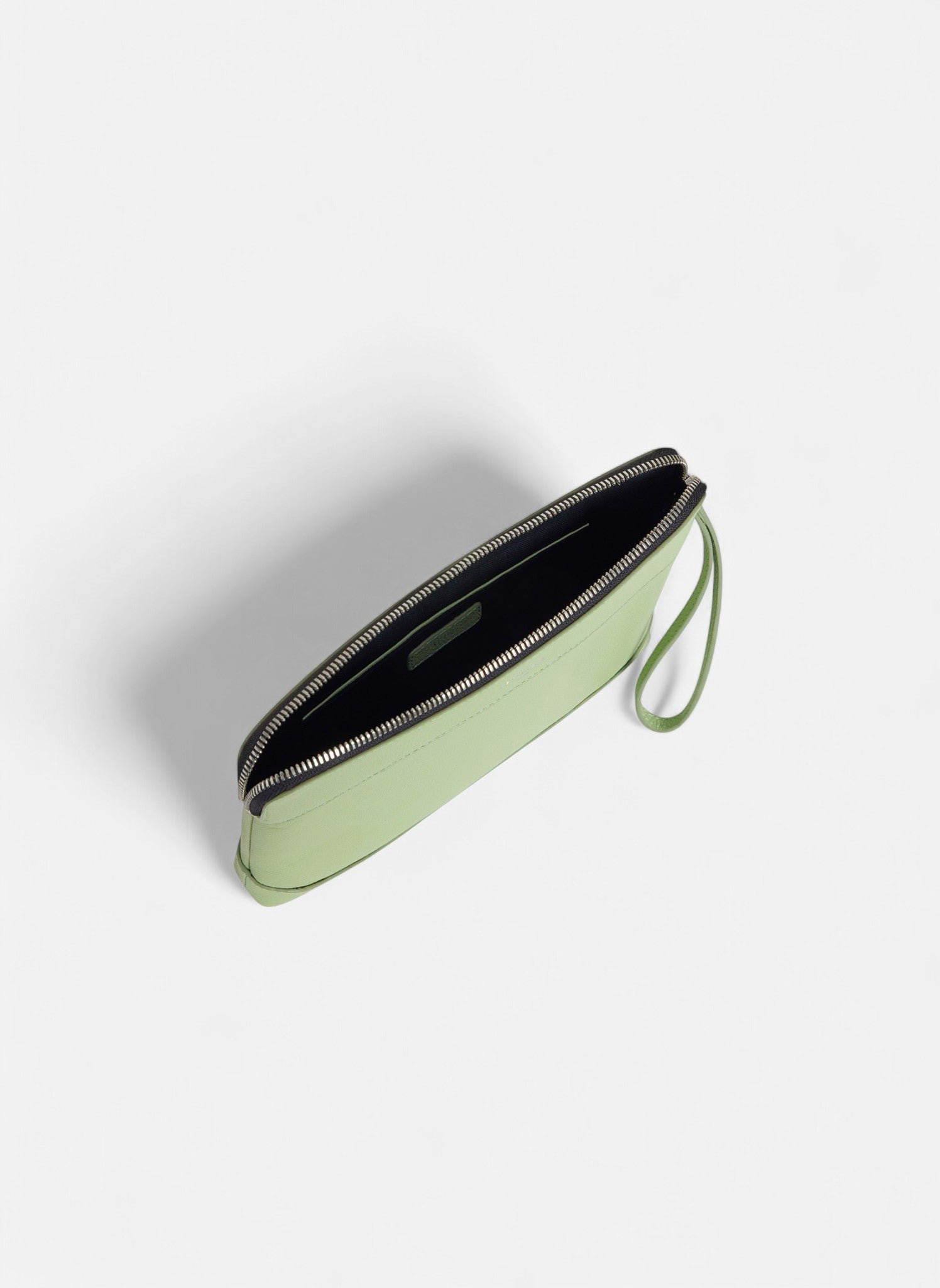 Pochette zippée en cuir grainé LE TANNEUR Vert