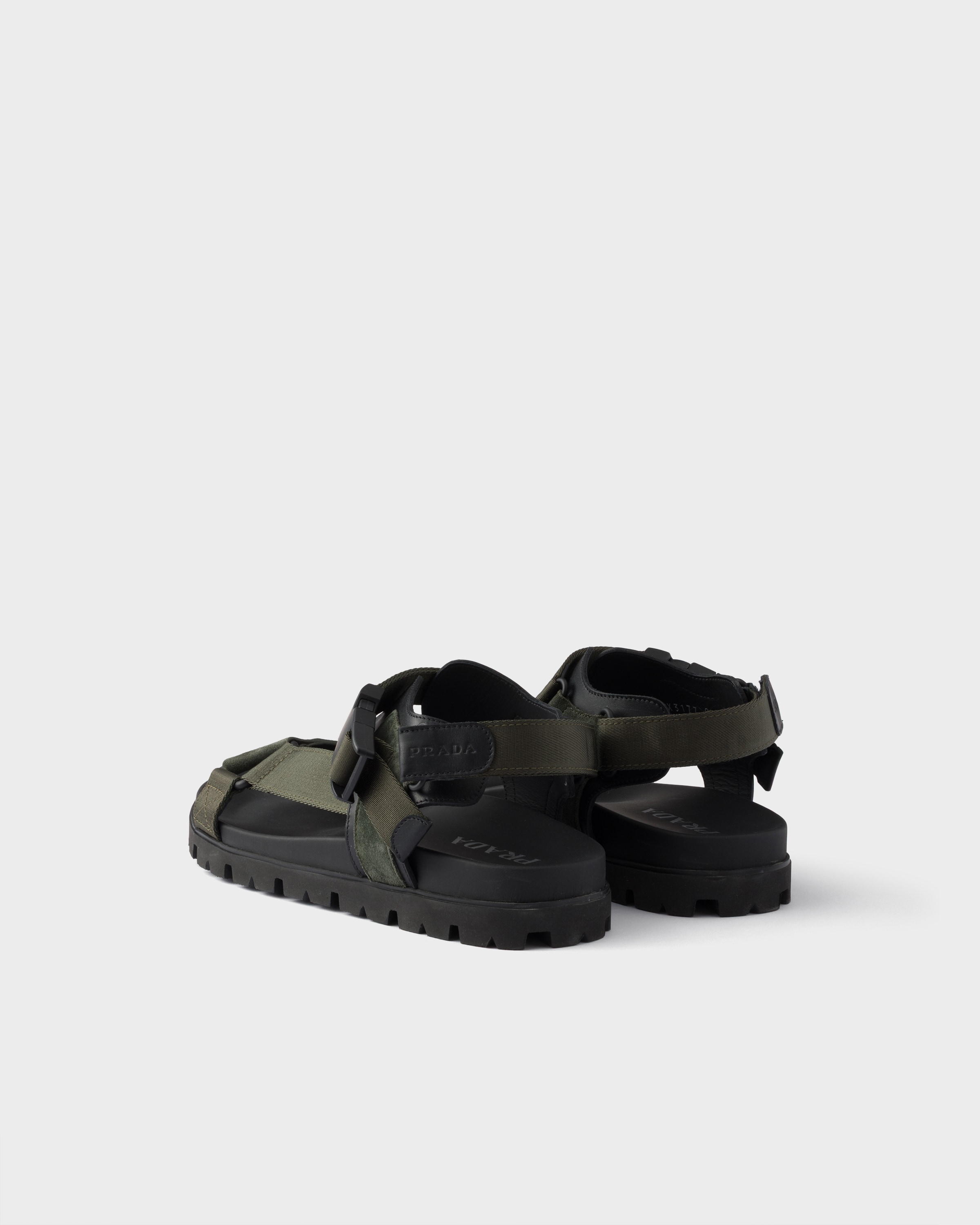 Sandale sportive en veau velours et toile PRADA Vert