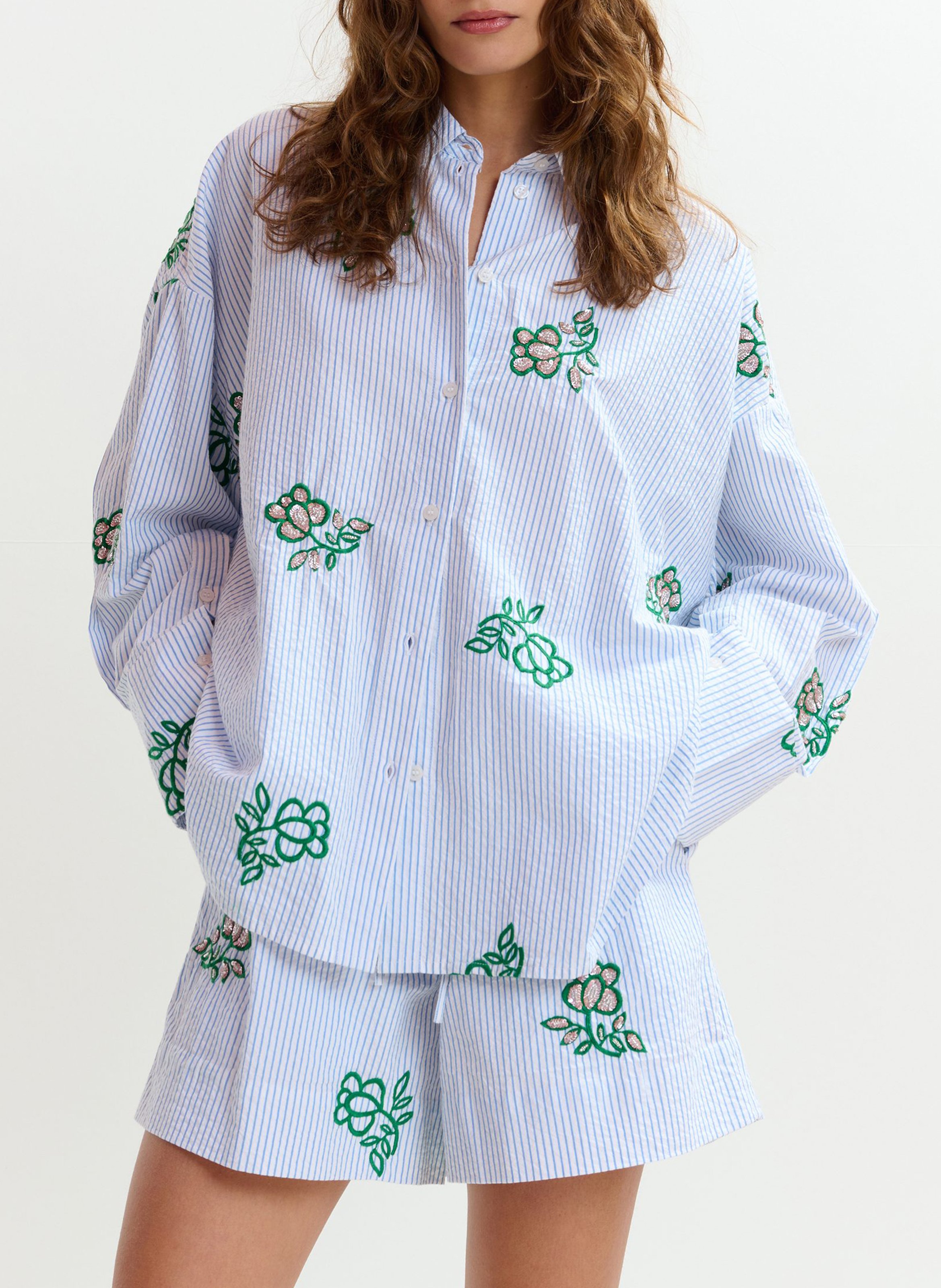 Chemise ample rayée à broderies Jalinki ESSENTIEL ANTWERP Blanc