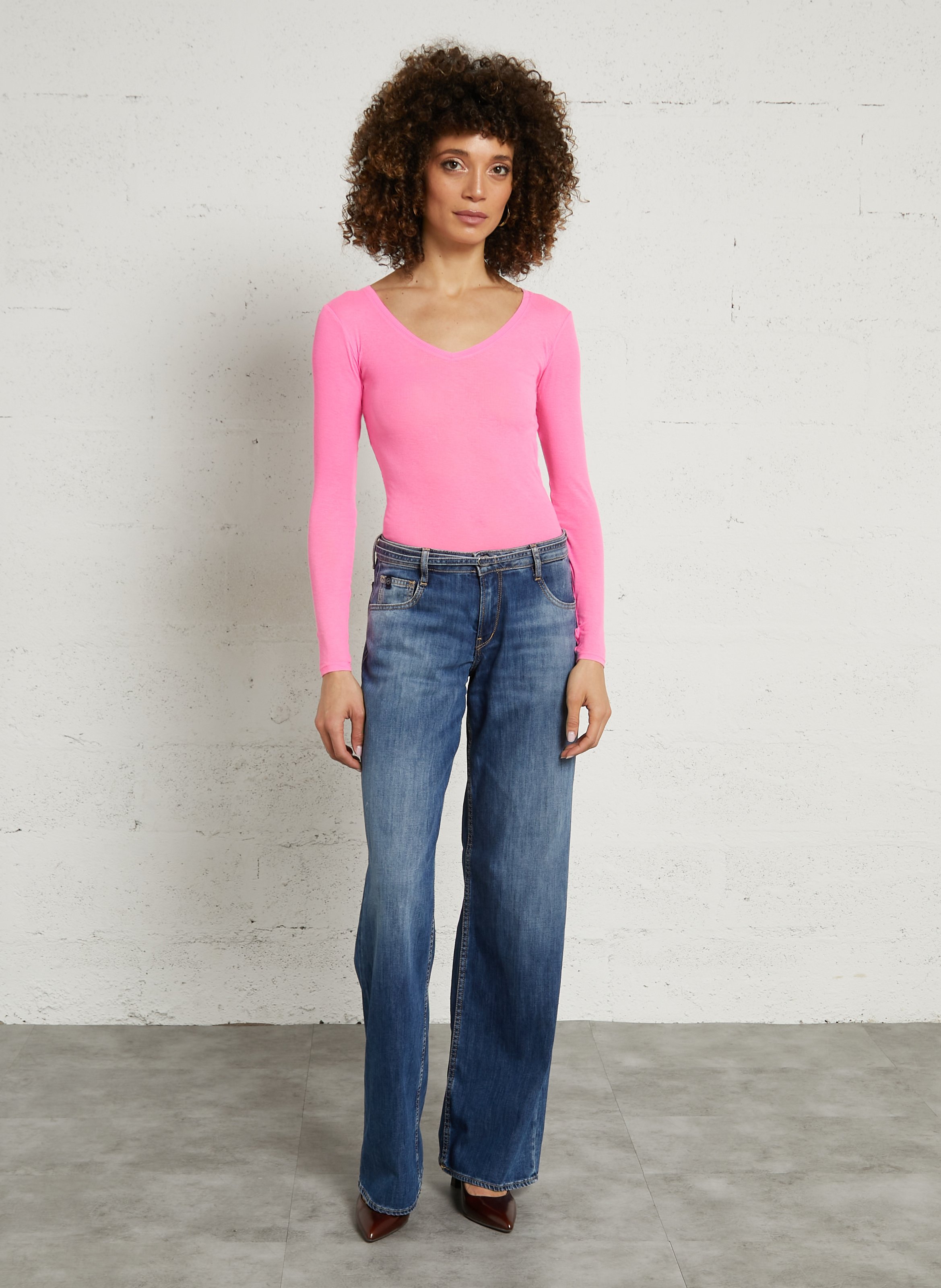 Tee-shirt col v ajusté en coton massachusetts AMERICAN VINTAGE Rose