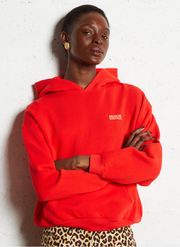 Sweat ample molletonné à capuche en coton izubird Rouge by AMERICAN VINTAGE AMERICAN VINTAGE Sweat ample molletonné à capuche en coton izubird Rouge