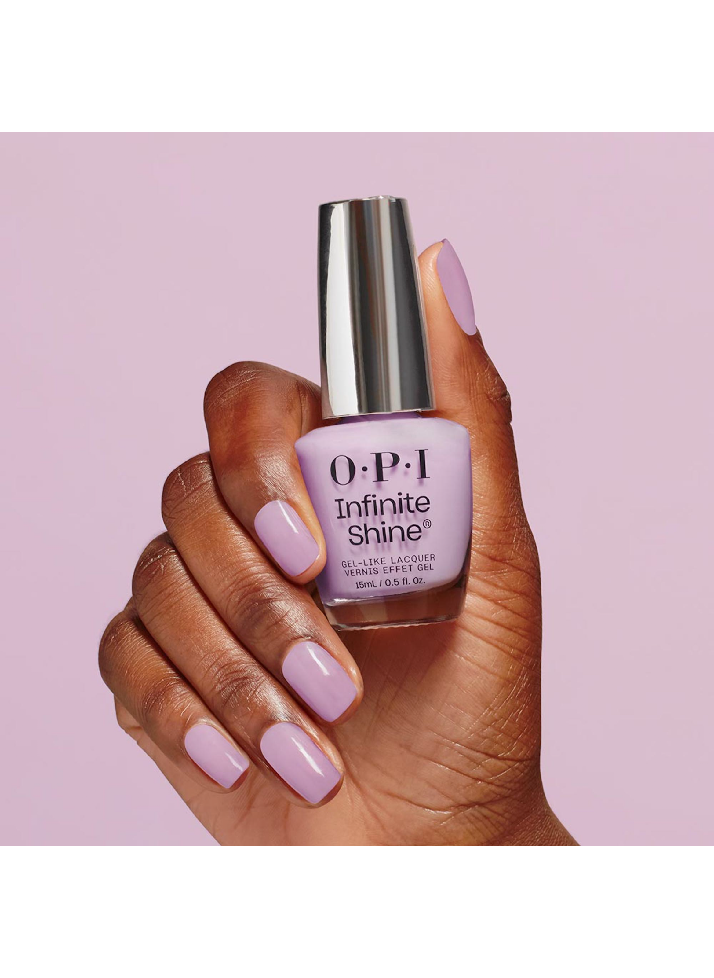 Last Glam Standing
Infinite Shine
Long-lasting gel effect nail polish OPI Violet