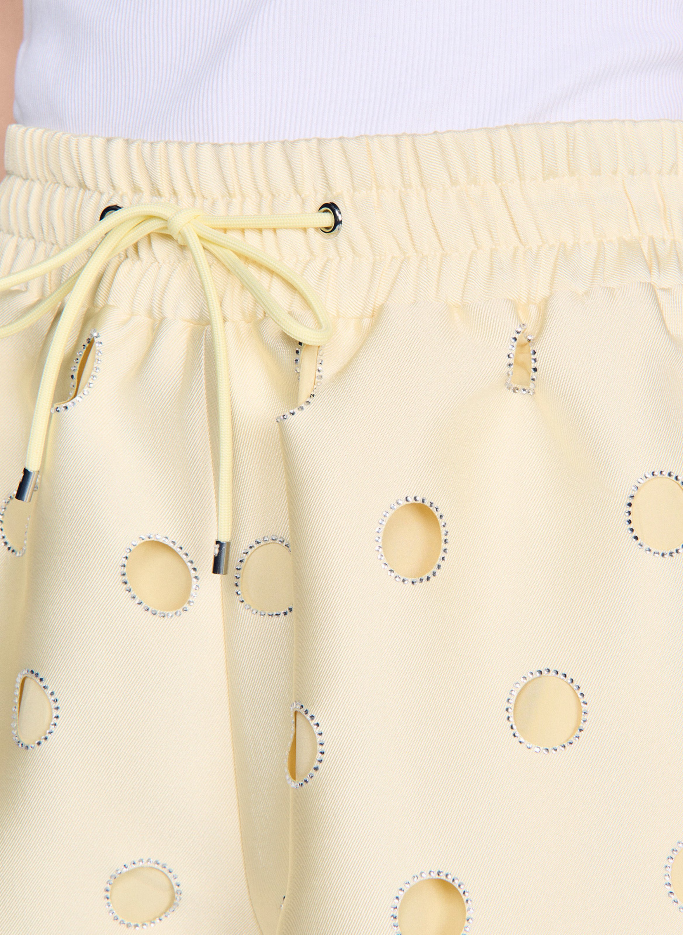 Short satiné à oeillets SANDRO Beige