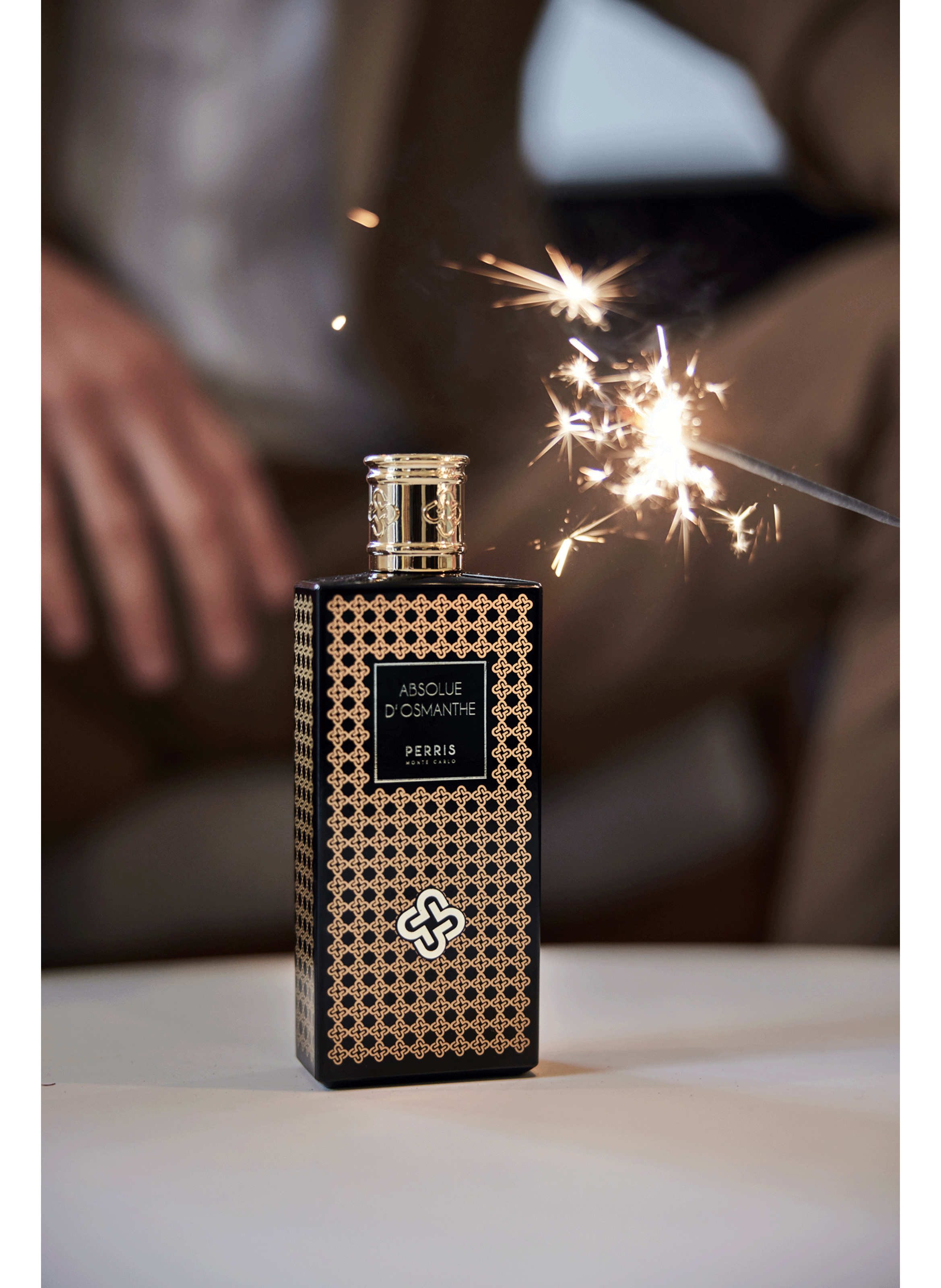 Eau de parfum Absolue D'Osmanthe PERRIS MONTE CARLO No color