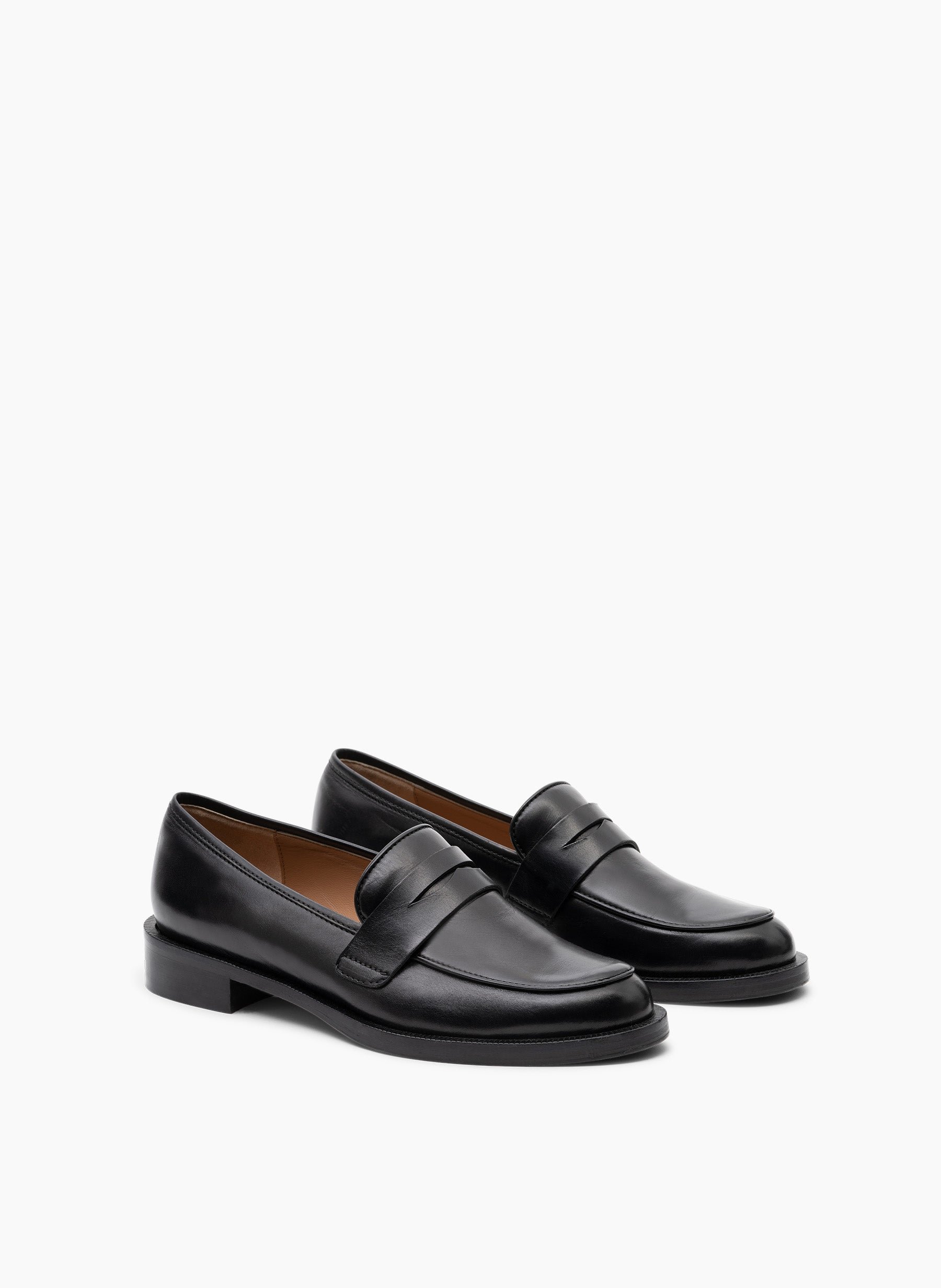 Mocassins baker en veau lisse PARALLELE Noir