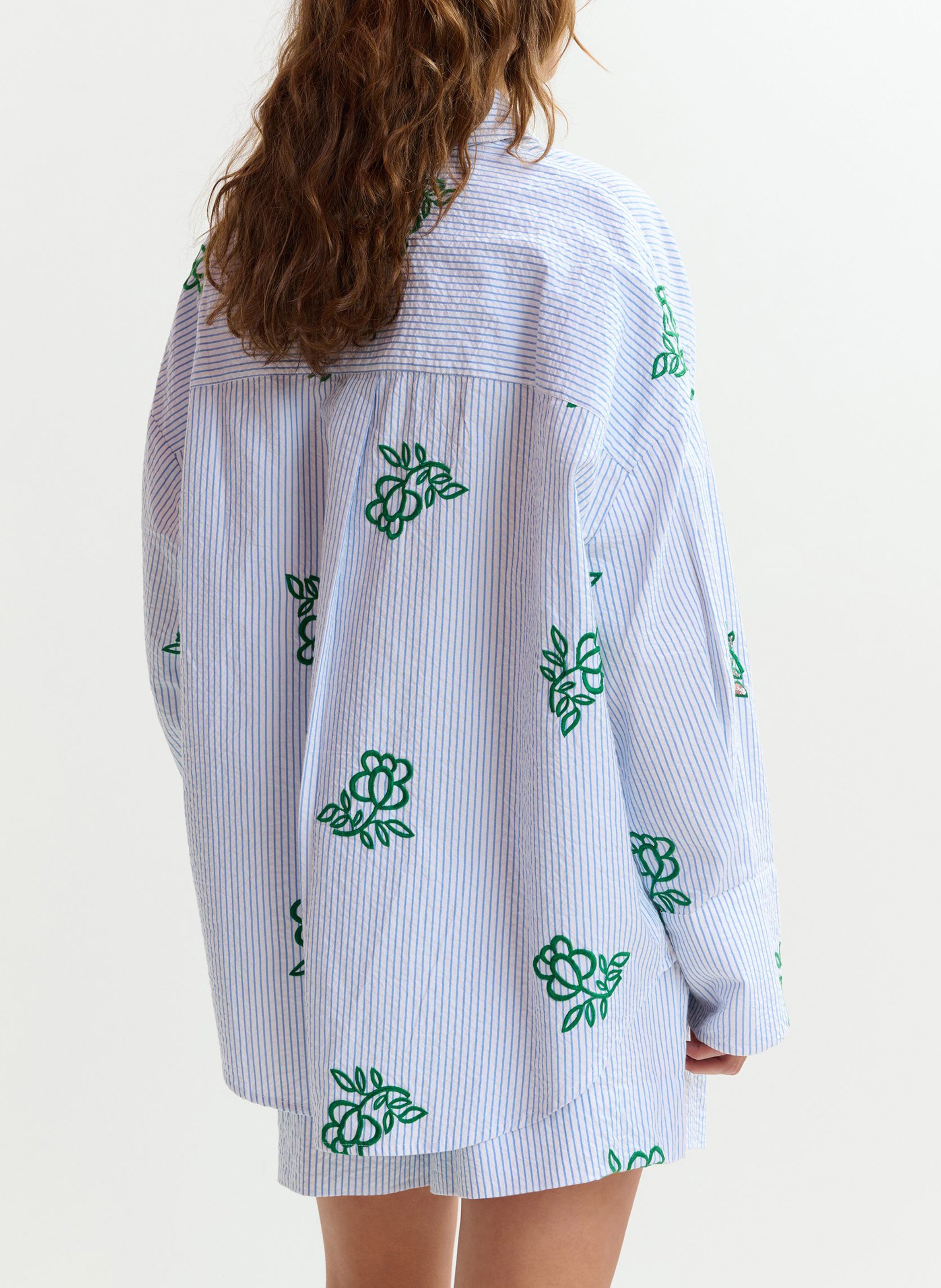 Chemise ample rayée à broderies Jalinki ESSENTIEL ANTWERP Blanc