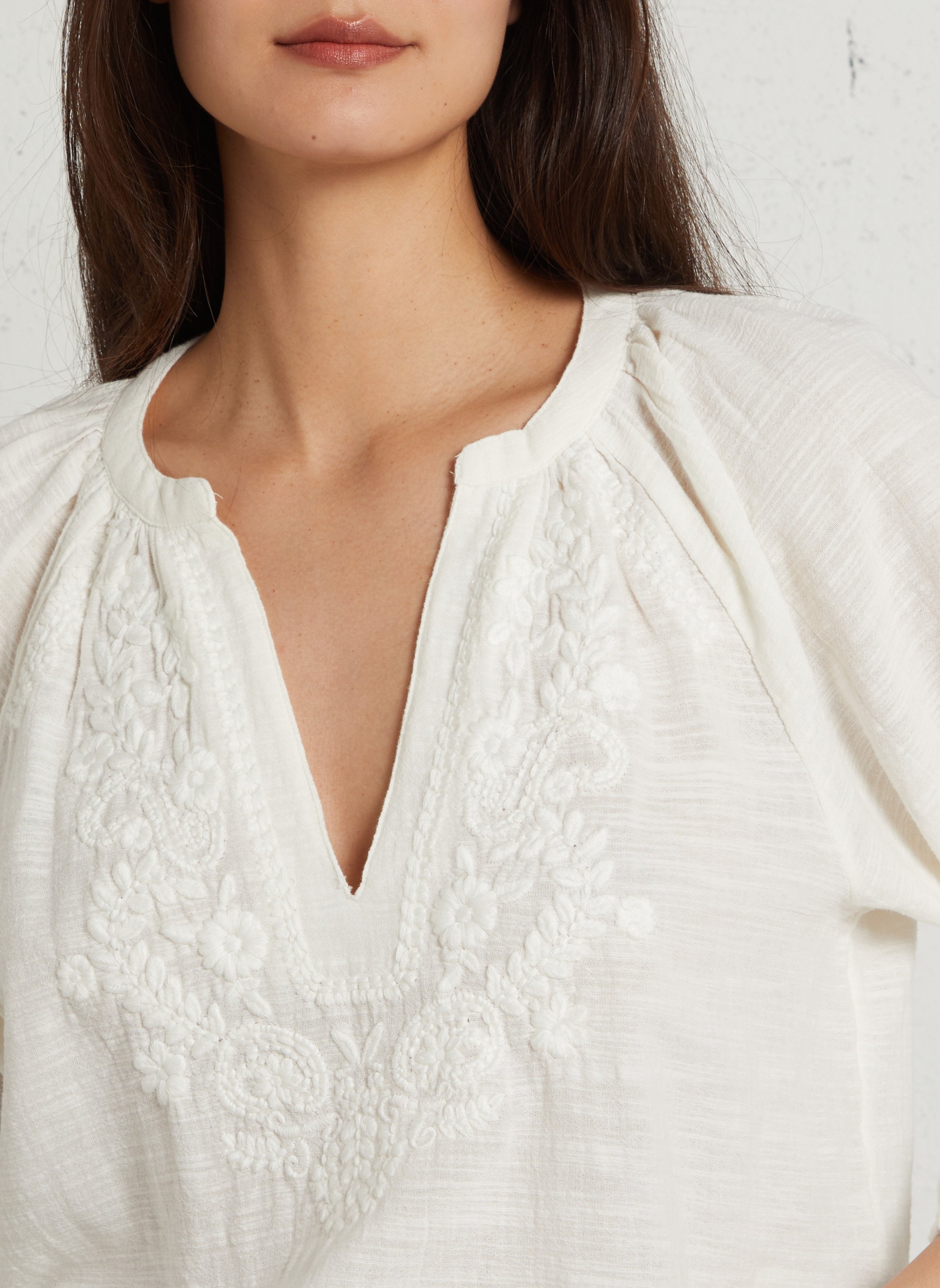 Blouse droite col v en coton delicate Beige