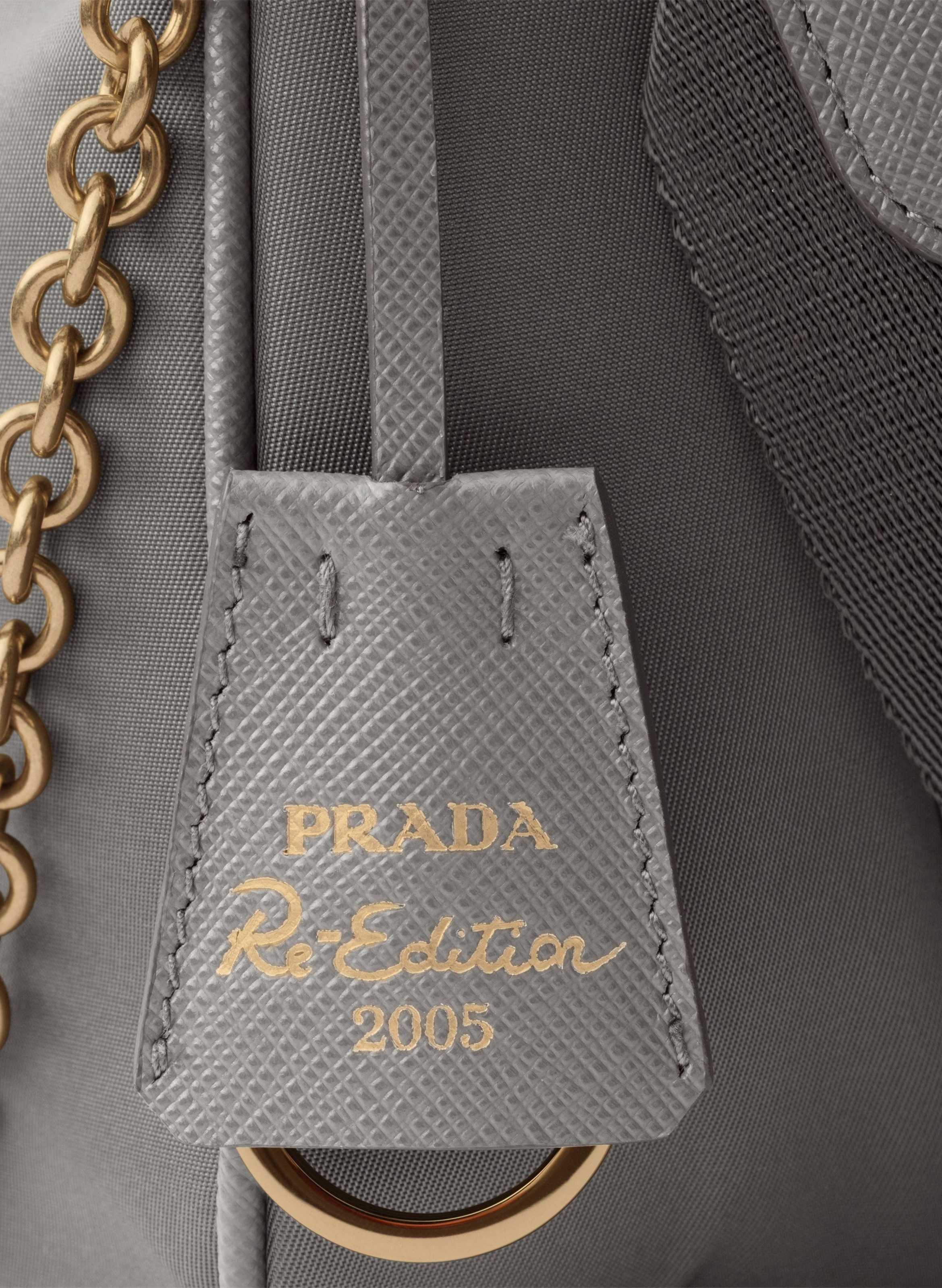 Sac prada re-edition 2005 en re-nylon PRADA Gris