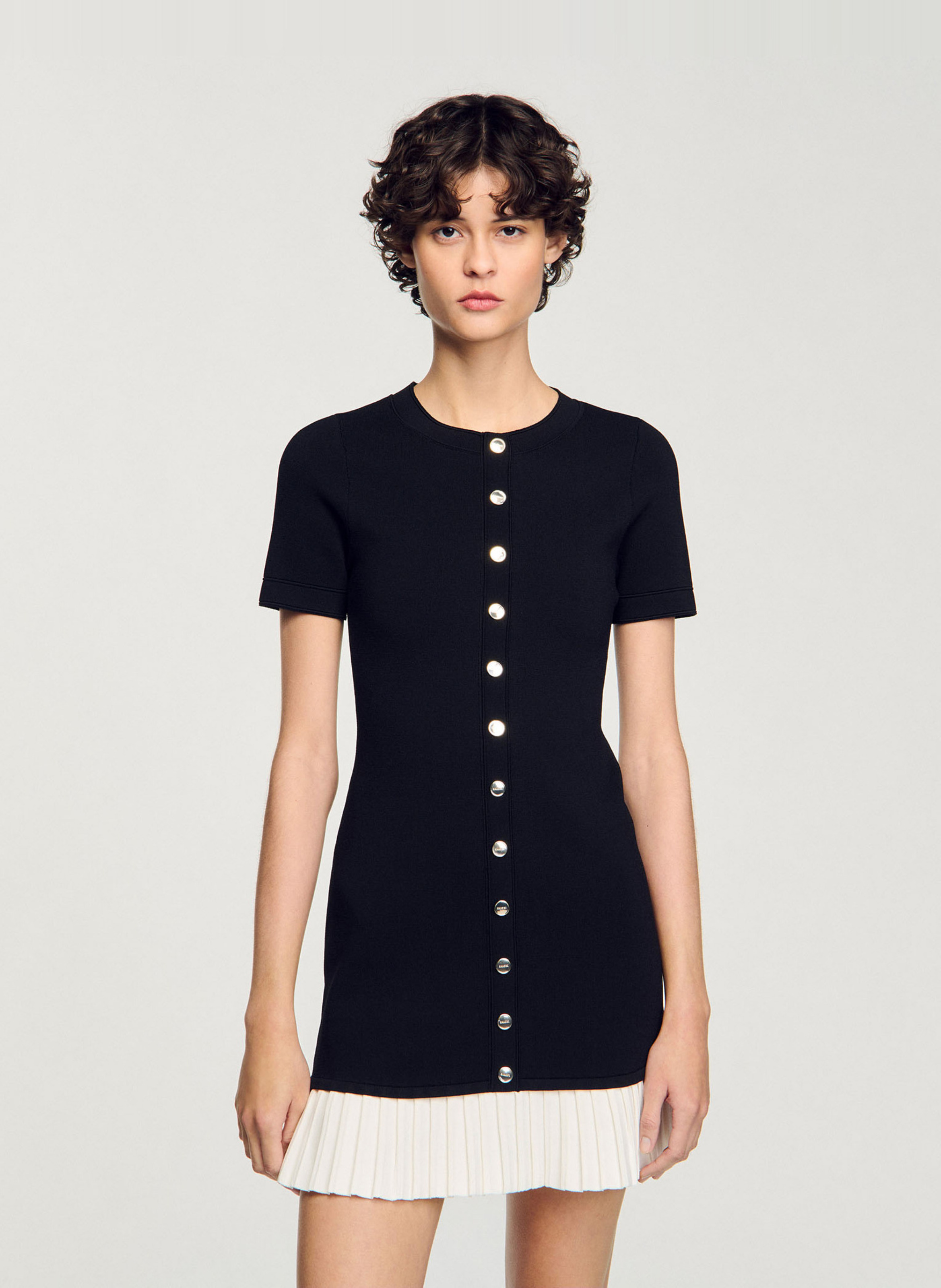 Robe courte en maille à volant SANDRO Noir