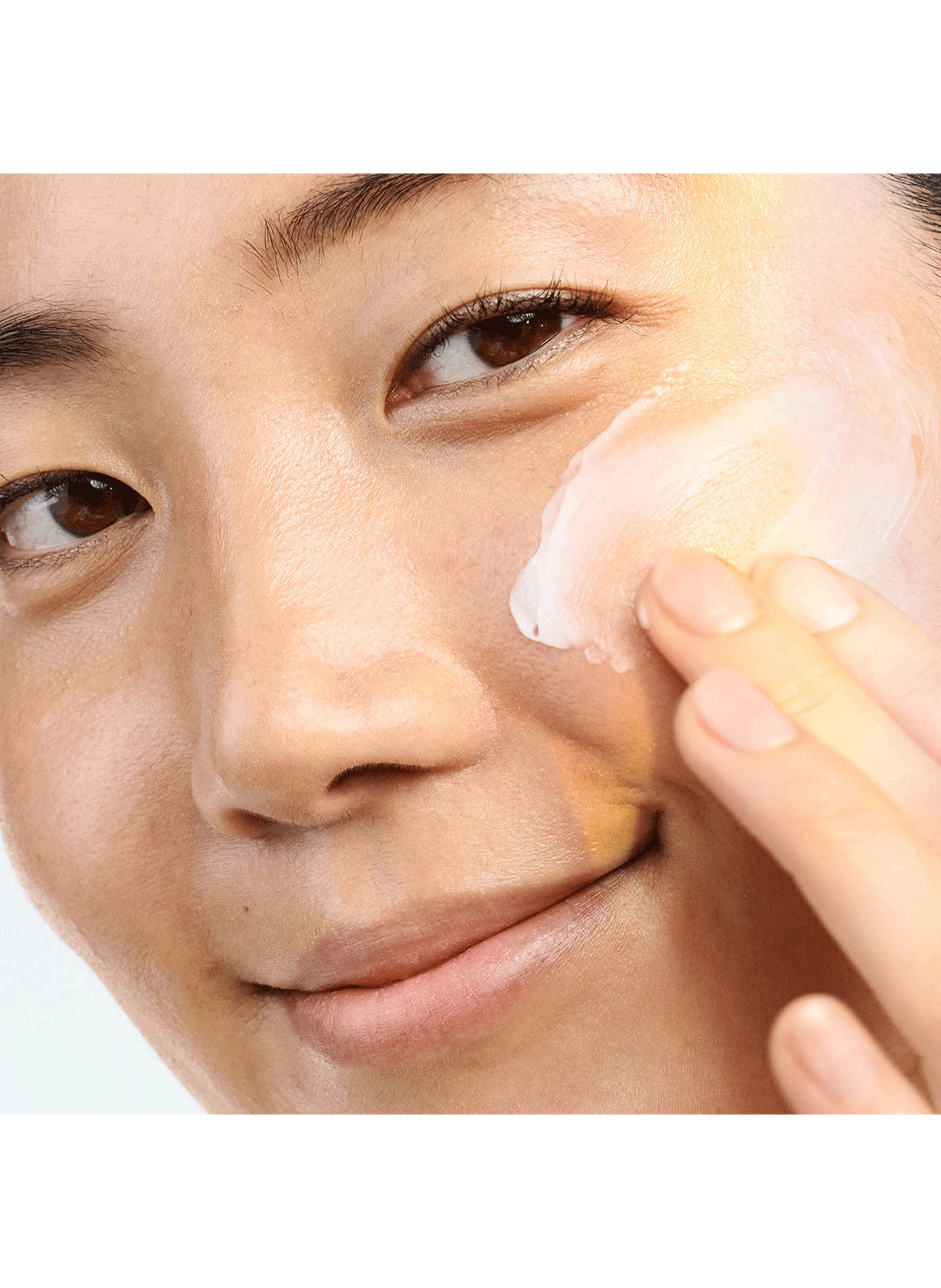 Even Better Clinical Brightening Moisturizer - Anti-dark spot facial moisturiser CLINIQUE No color