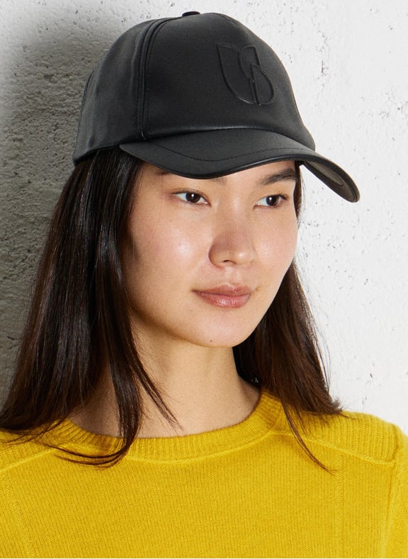 Casquette à logo en cuir haly Noir by BA&SH BA&SH Casquette à logo en cuir haly Noir