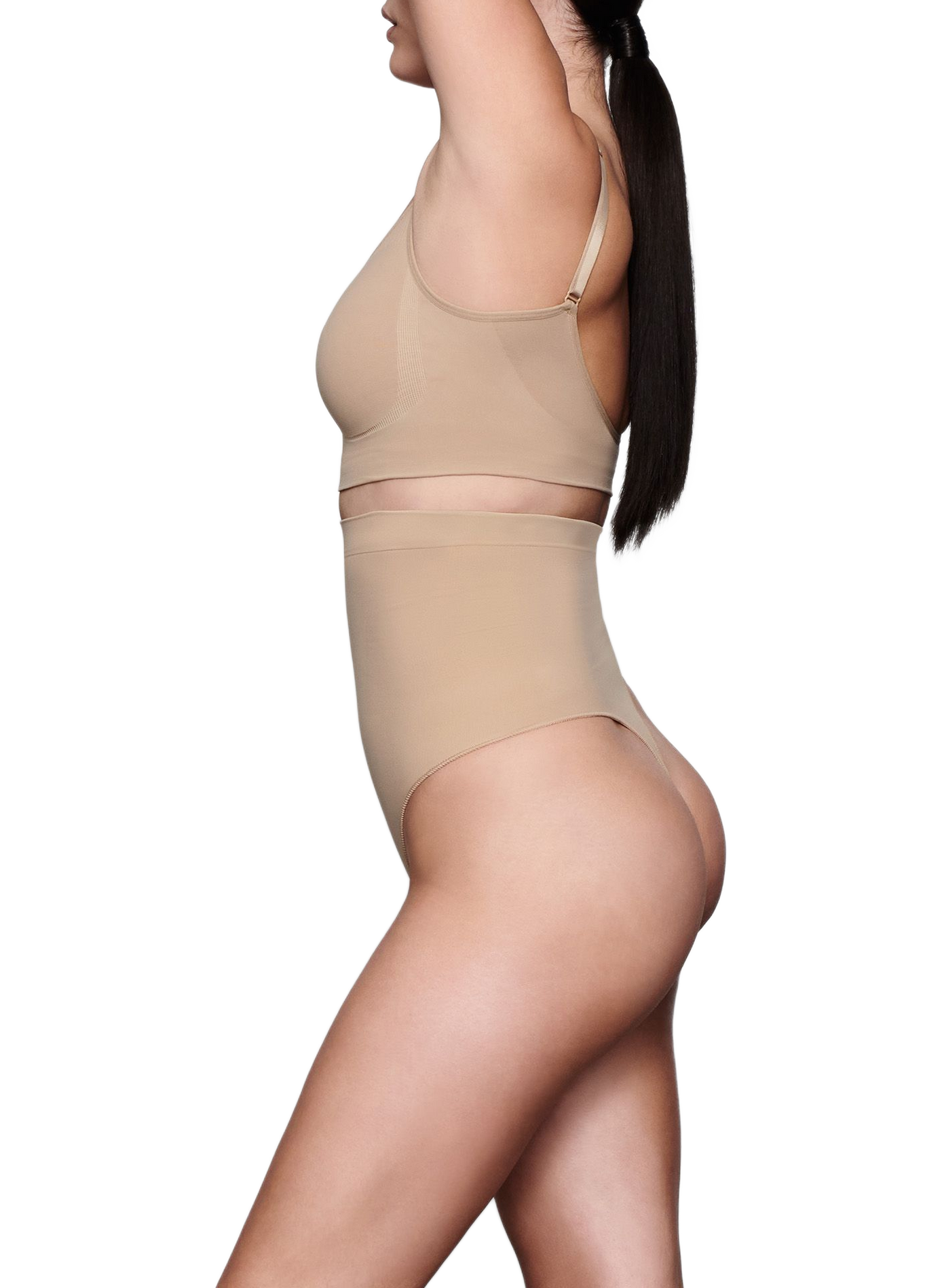 String moulant taille-haute Beige