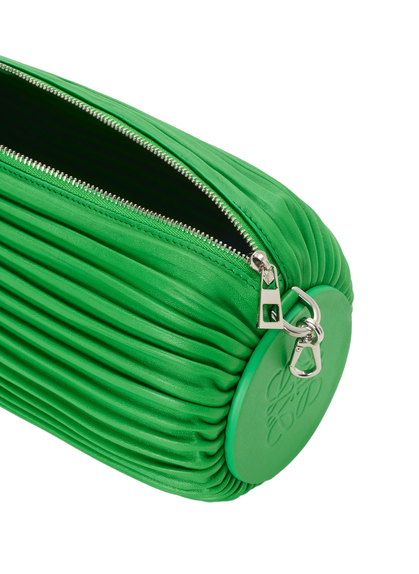 Bracelet Pouch en cuir de veau nappa plissé LOEWE Vert