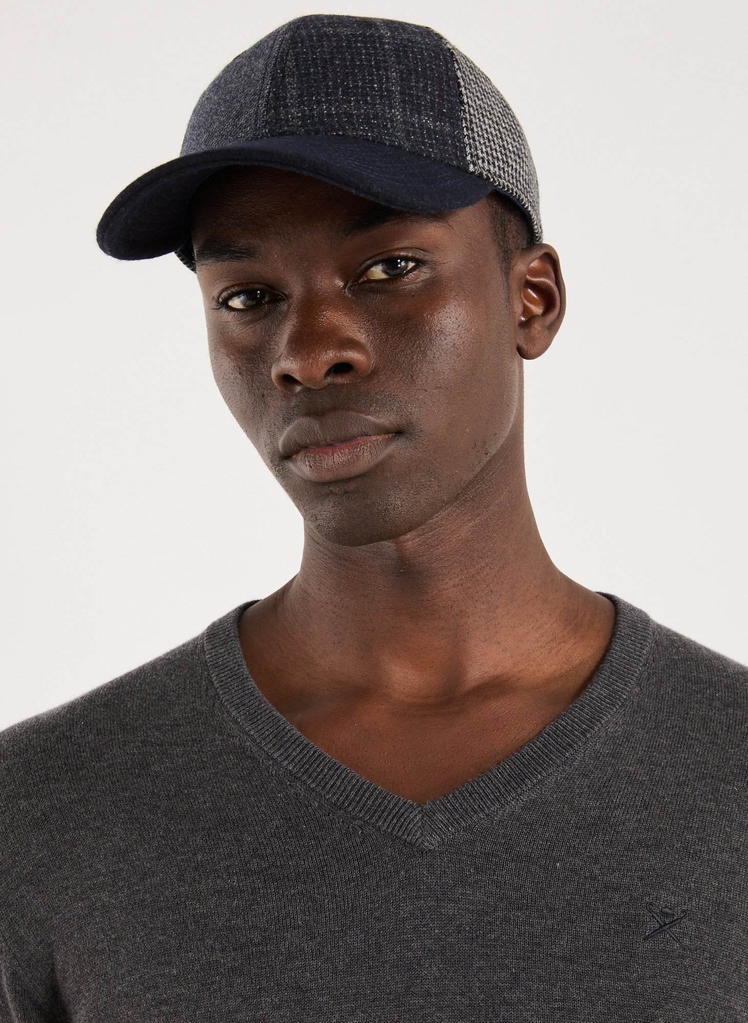 Cotton V-neck jumper HACKETT Grey