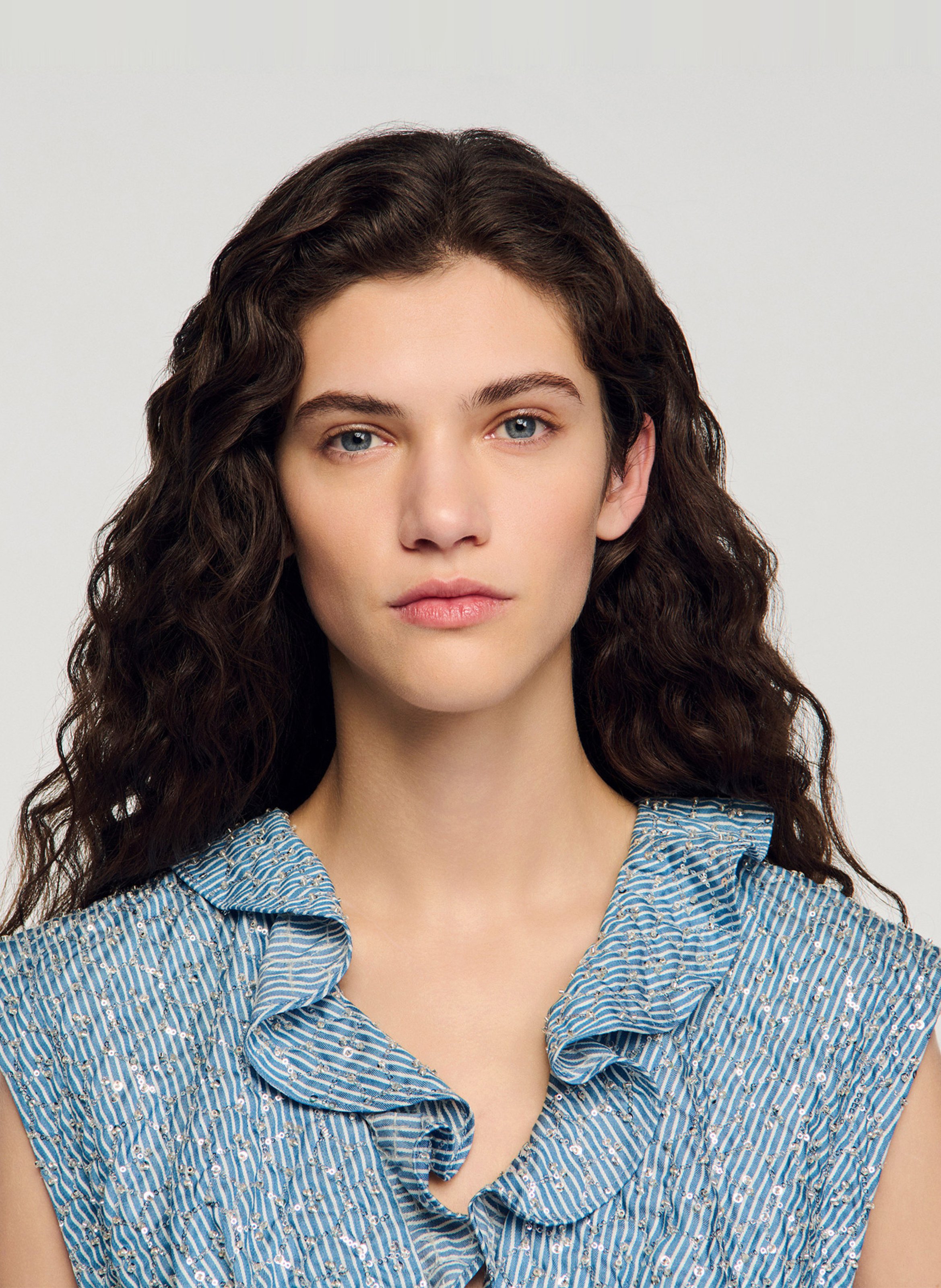 Top ajusté court à sequins SANDRO Bleu