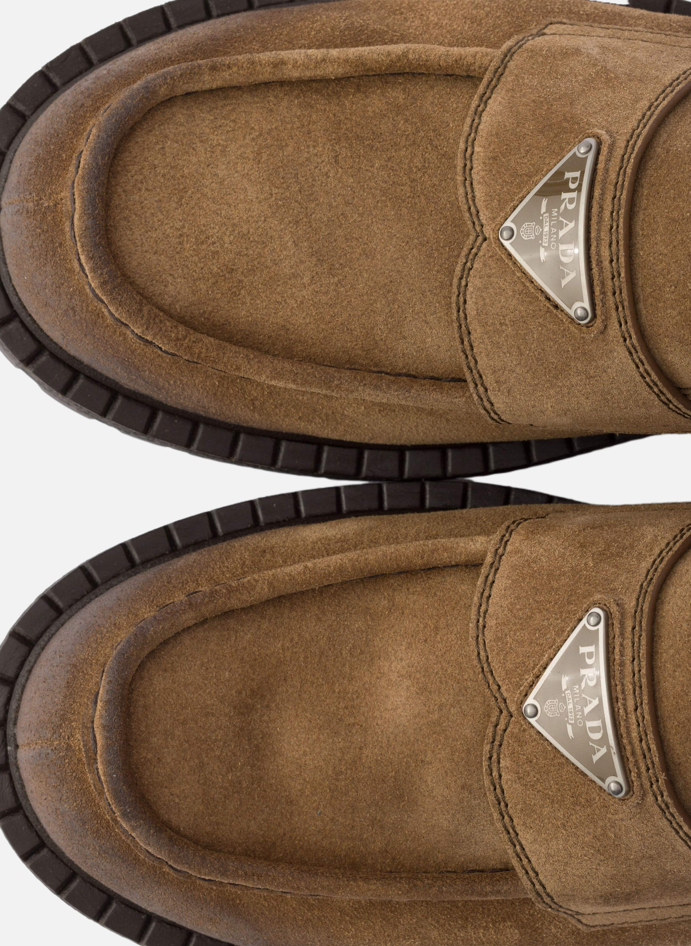Mocassins en veau velours vieilli PRADA Marron