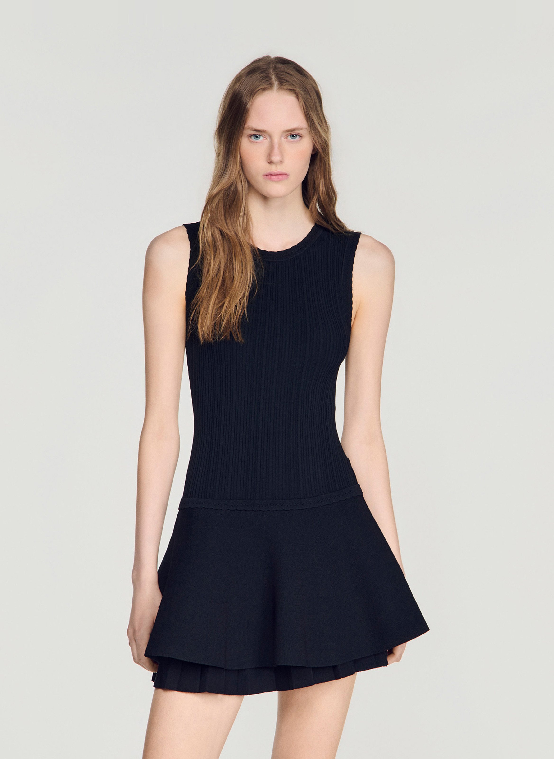 Robe courte évasée en maille SANDRO Noir