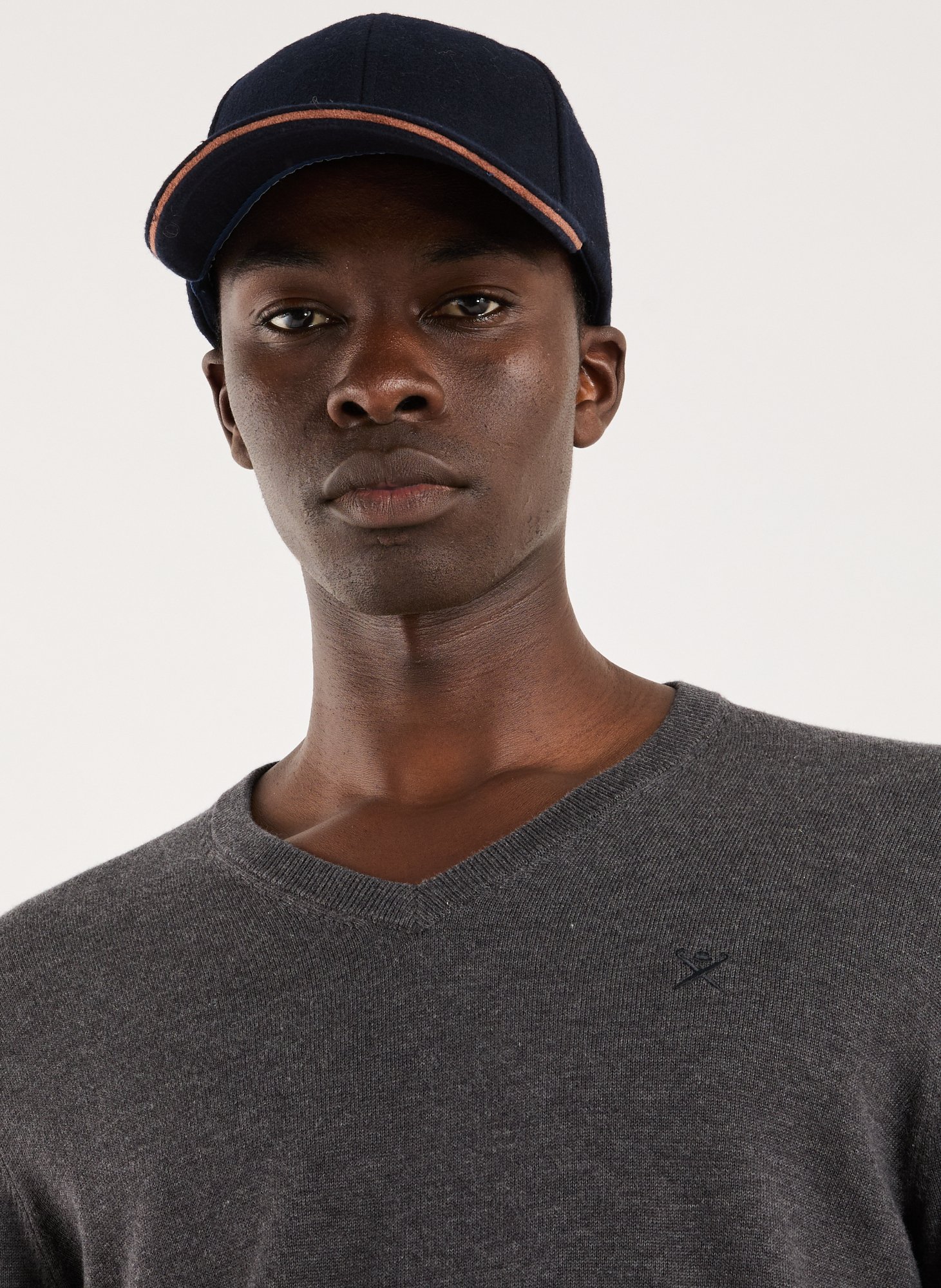 Solid color cap with curved visor HACKETT Blue