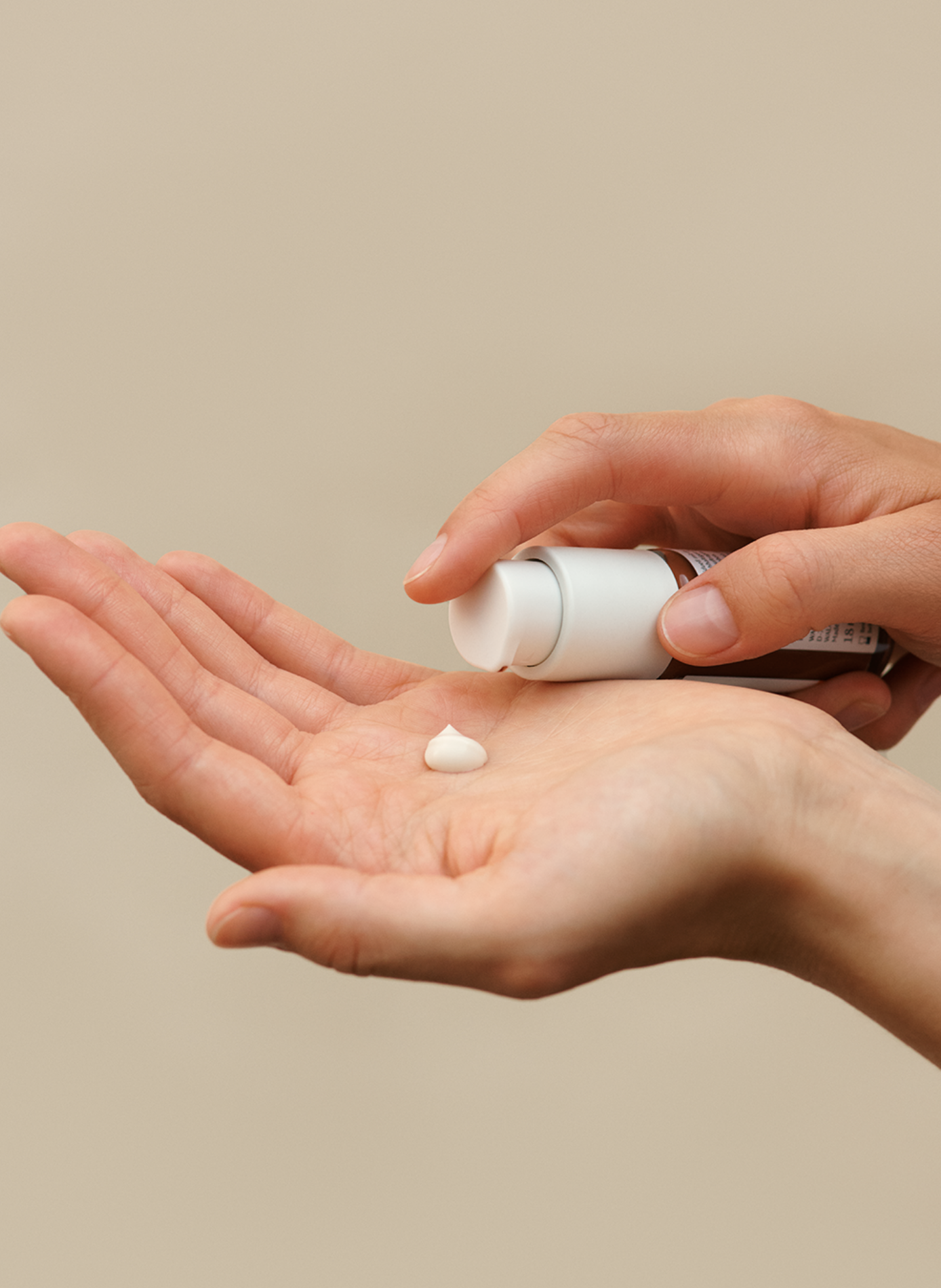 Onpack Crème de Jour à la Rose + Émulsion Teintée DR HAUSCHKA No color