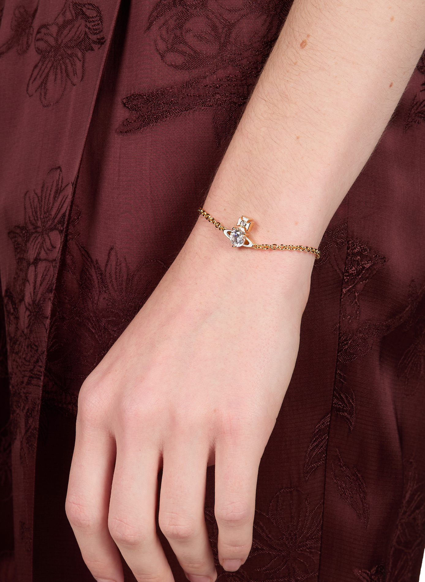 Pulsera Millie con logo VIVIENNE WESTWOOD Dorado
