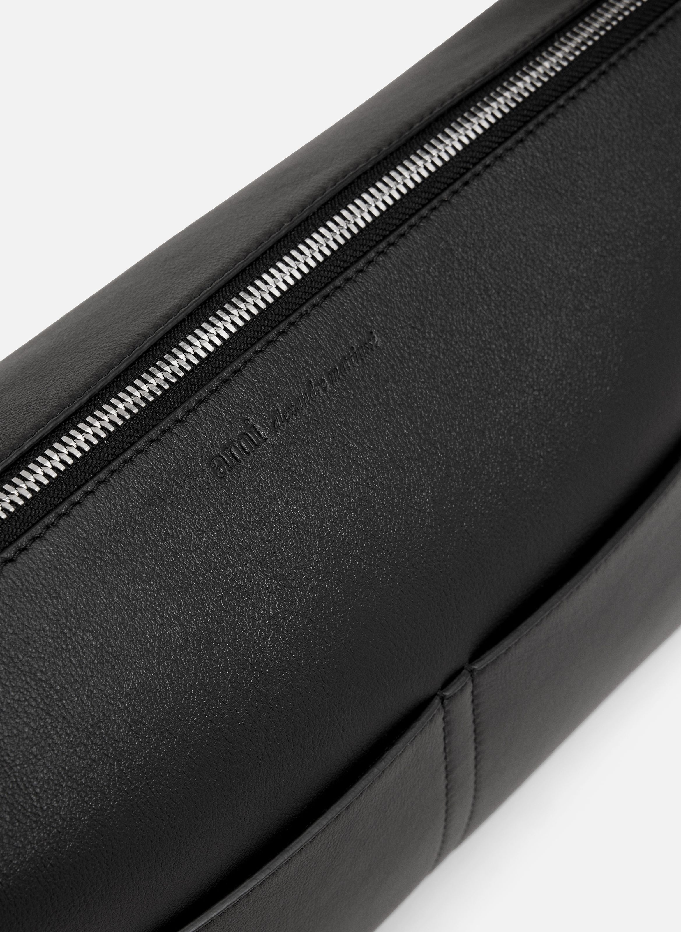 Sac zippé carrousel unisexe en cuir de veau AMI PARIS Noir