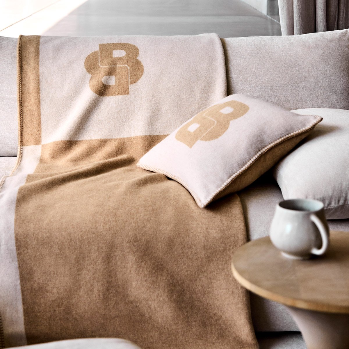 Plaid en laine, signature BOSS HOME Beige