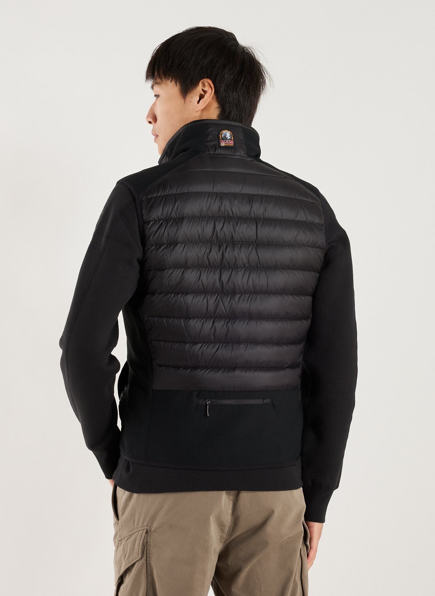 Sleeveless high neck vest PARAJUMPERS Black