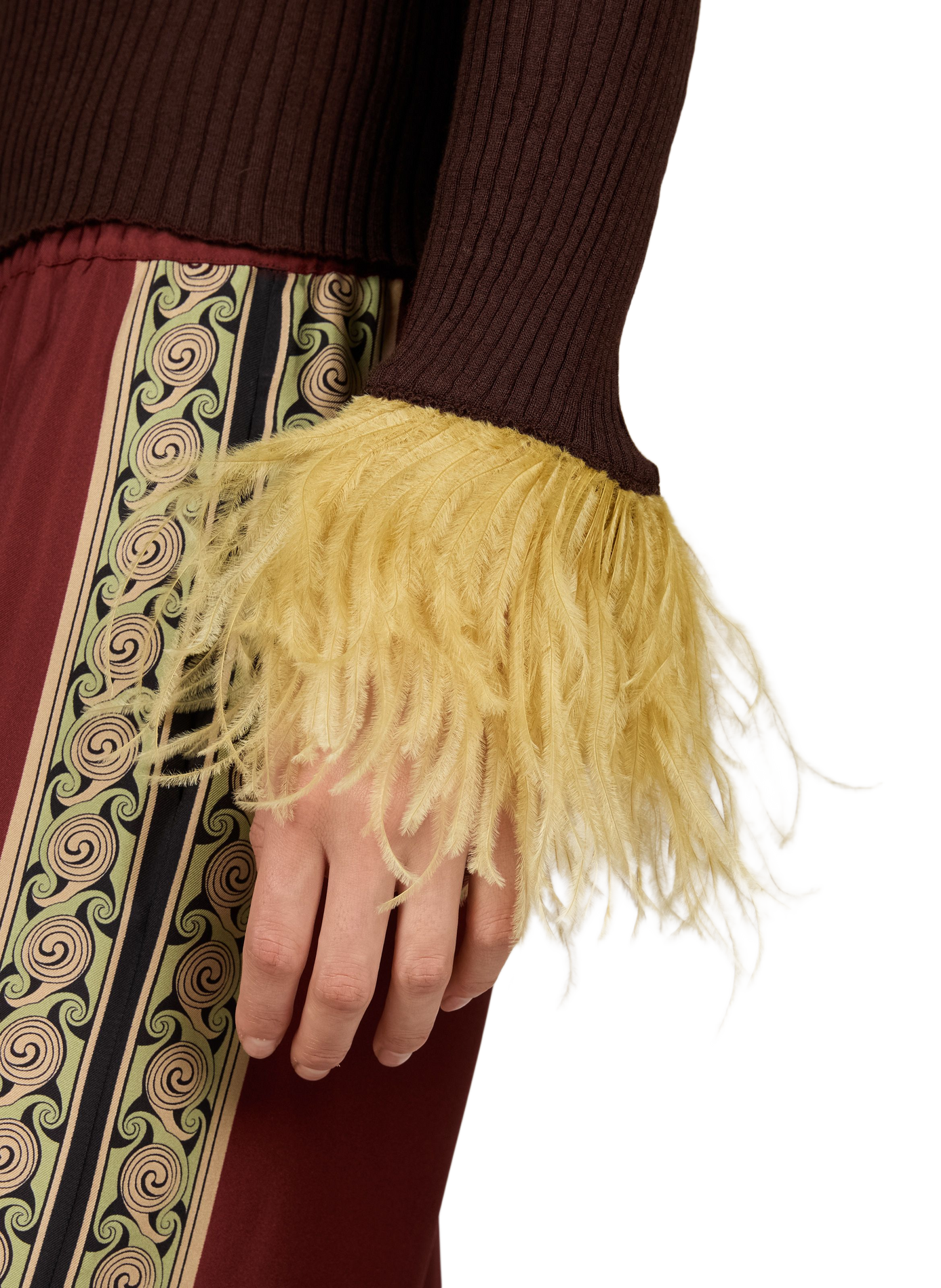 Rollkragenpullover aus einem Kaschmir-Seiden-Mix LA DOUBLEJ Braun