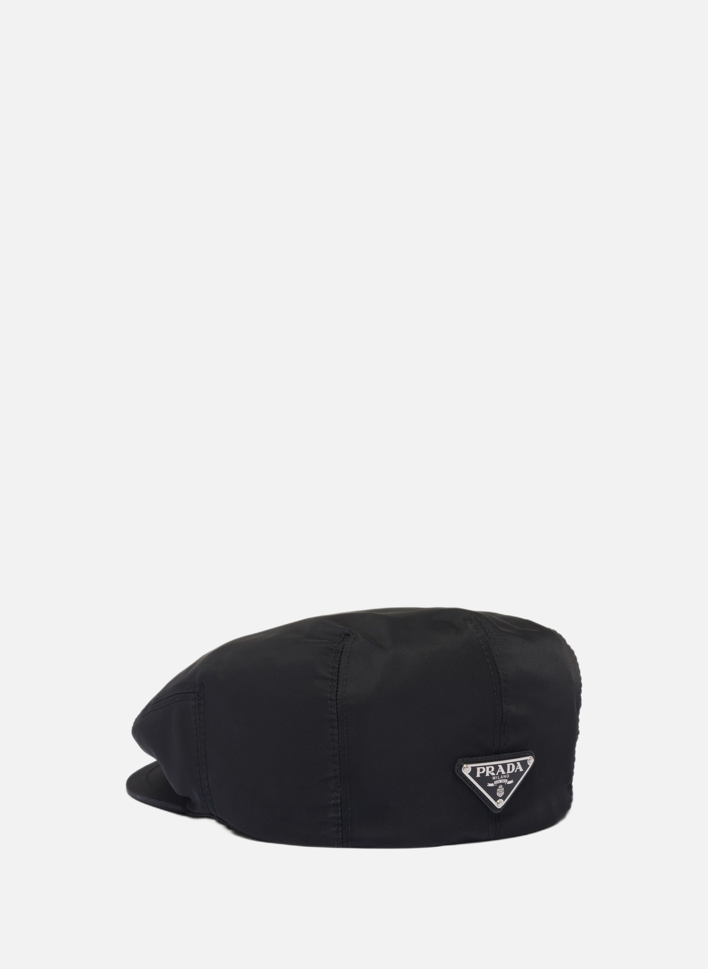 Chapeau en re-nylon PRADA Noir