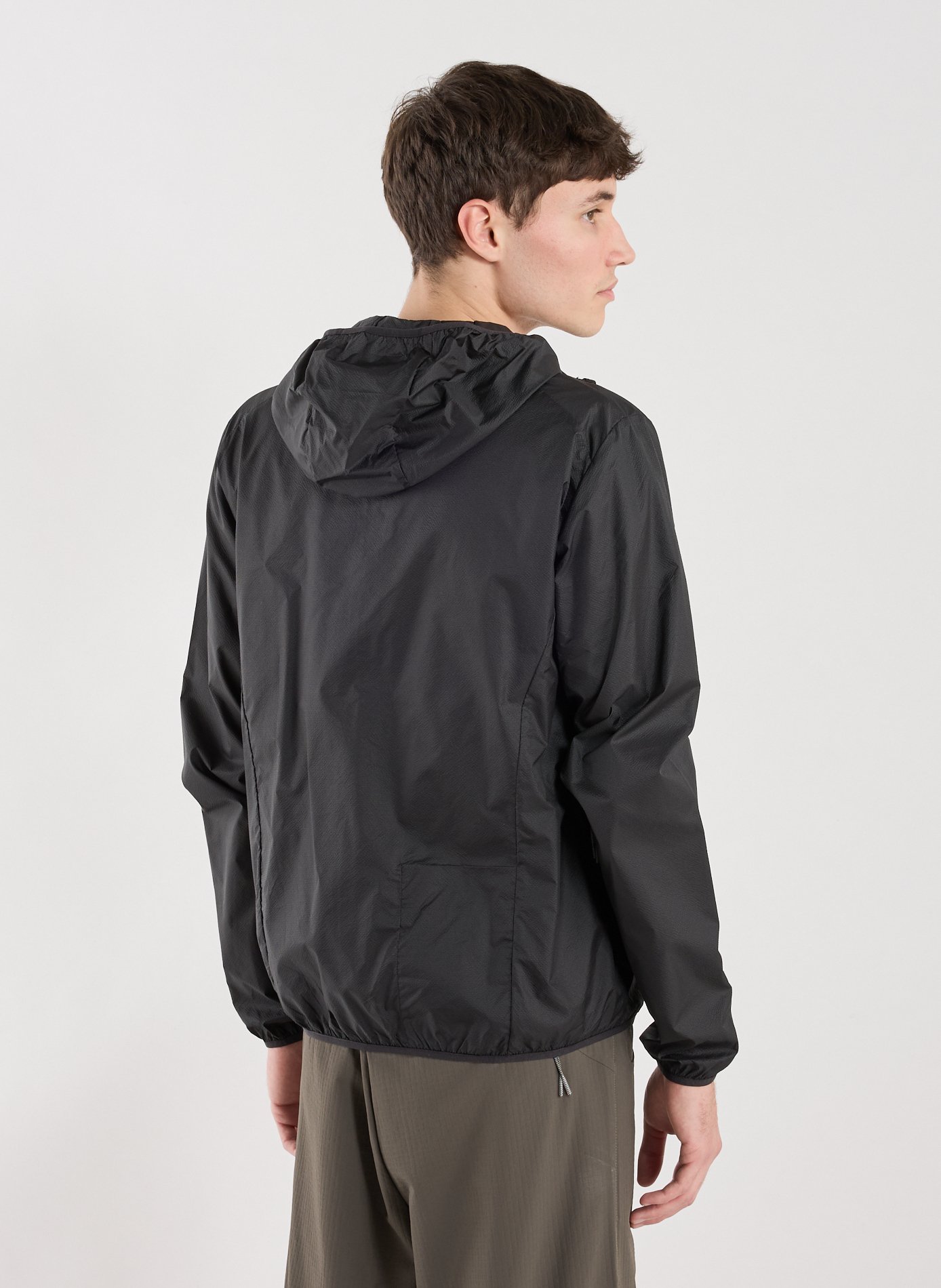 Hooded windproof jacket ROA Black