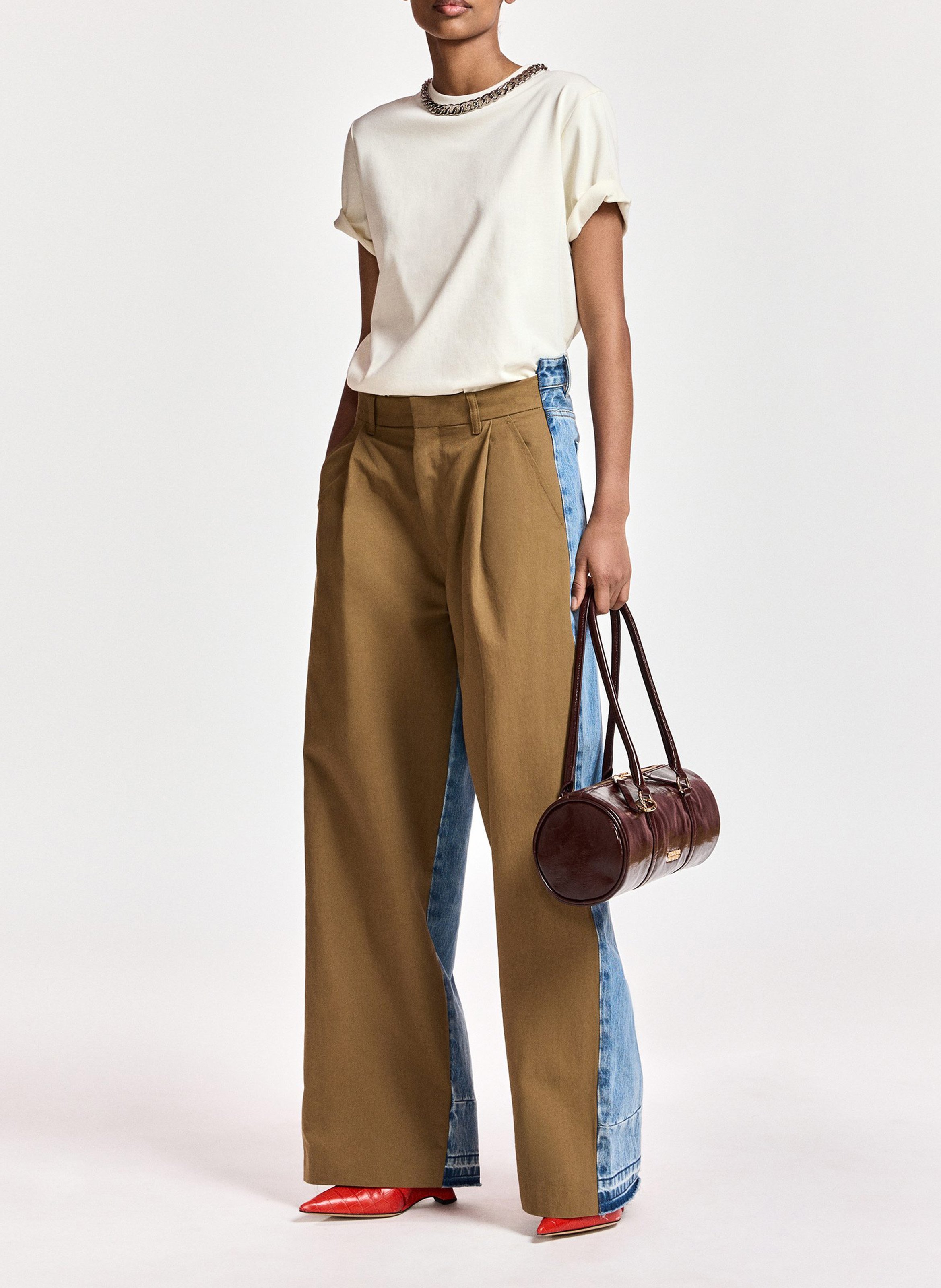 T-shirt ample avec collier en chaîne en coton bio klaim ESSENTIEL ANTWERP Blanc