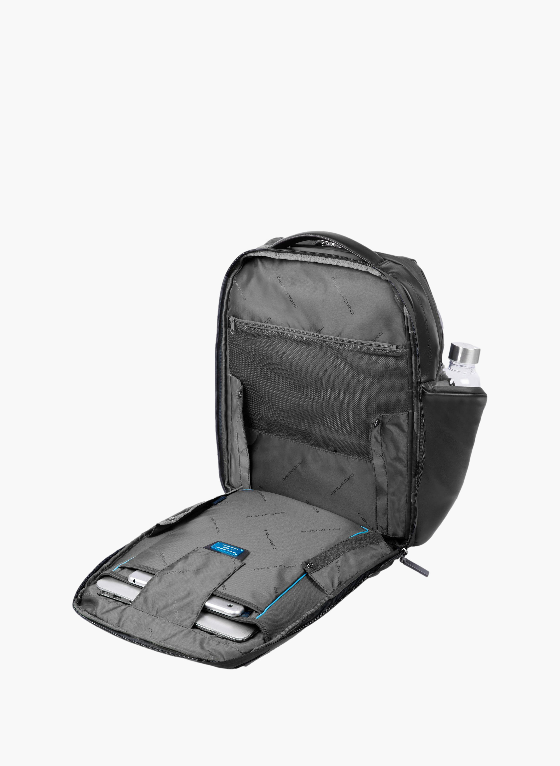 Leather laptop backpack 15.6" with fast check PIQUADRO Black