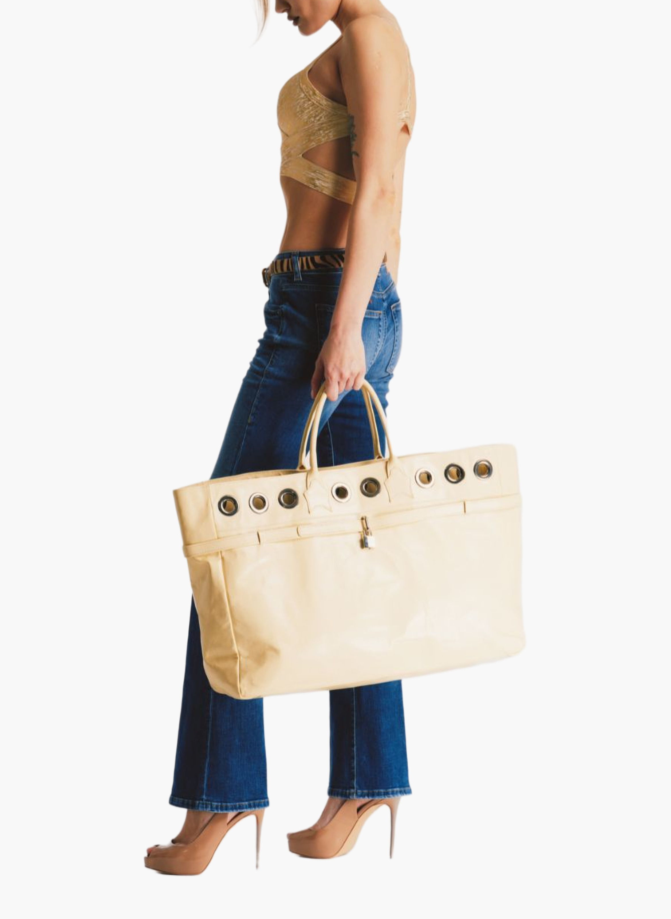 River Pumps aus Lackleder NAKED WOLFE Beige