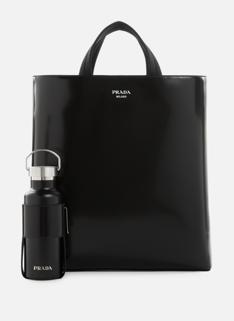 حقيبة تسوق جلدية مع زجاجة ماء باللون الأسودPRADA 