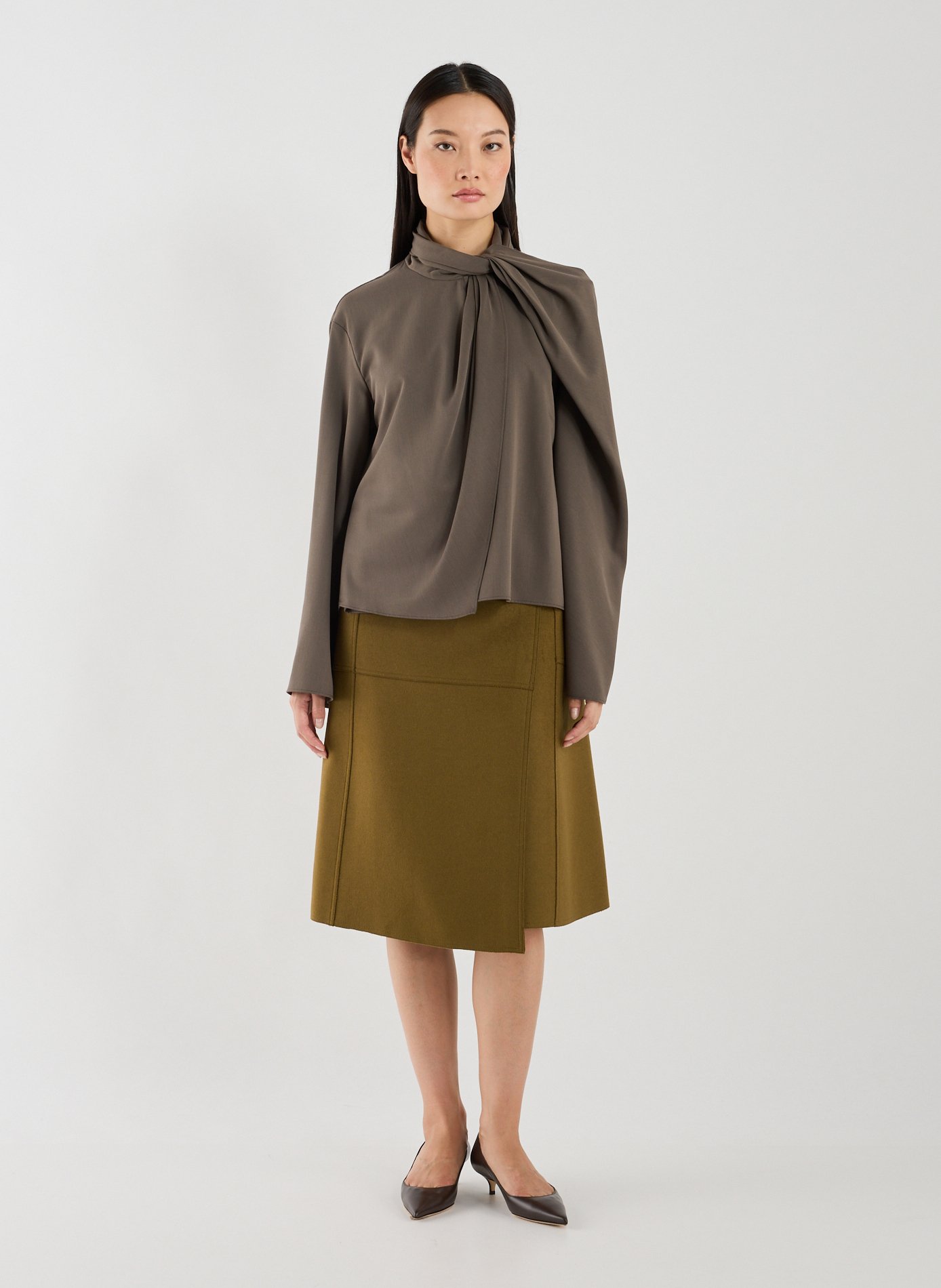 T-shirt asymétrique à manches longues VIKTORIA CHAN Beige