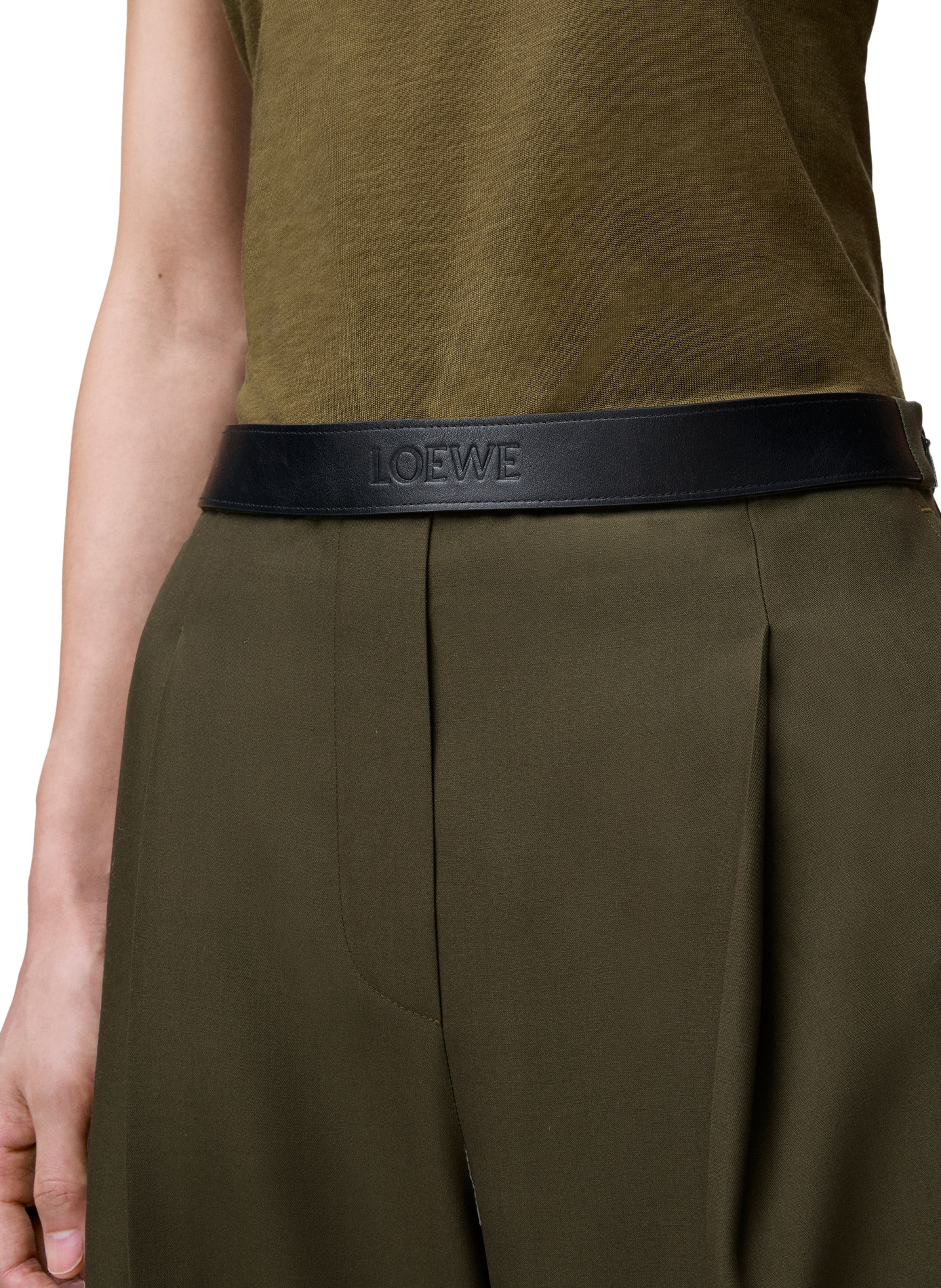 Pantalon large tailleur en laine LOEWE Vert