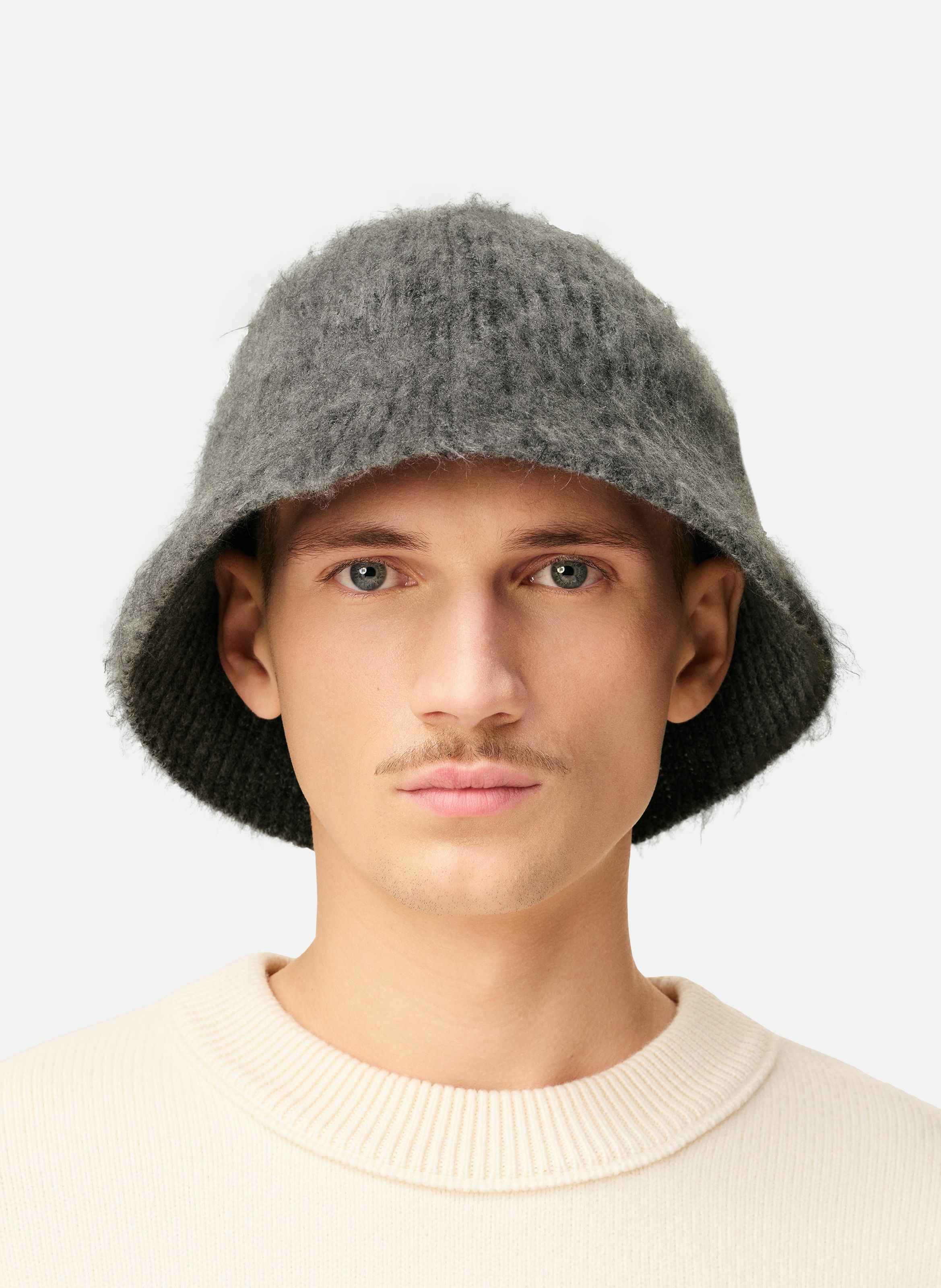 Bob ami en mohair unisexe AMI PARIS Gris