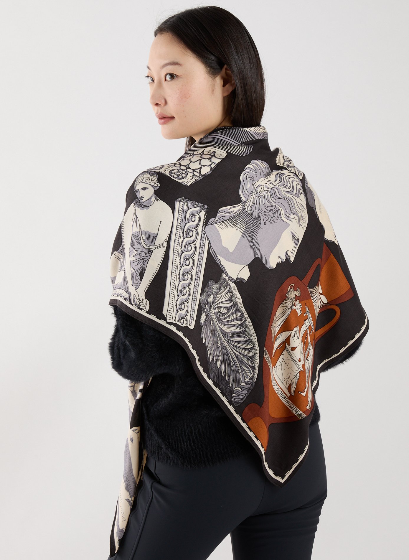 Silk patterned scarf Archives INOUITOOSH Multicolour