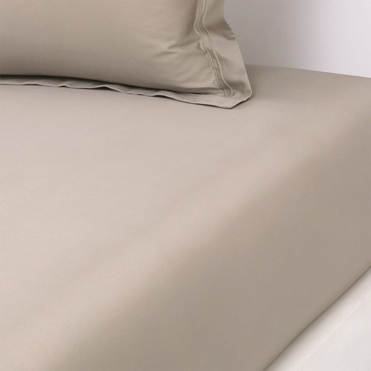 Drap housse en satin, triomphe YVES DELORME Gris