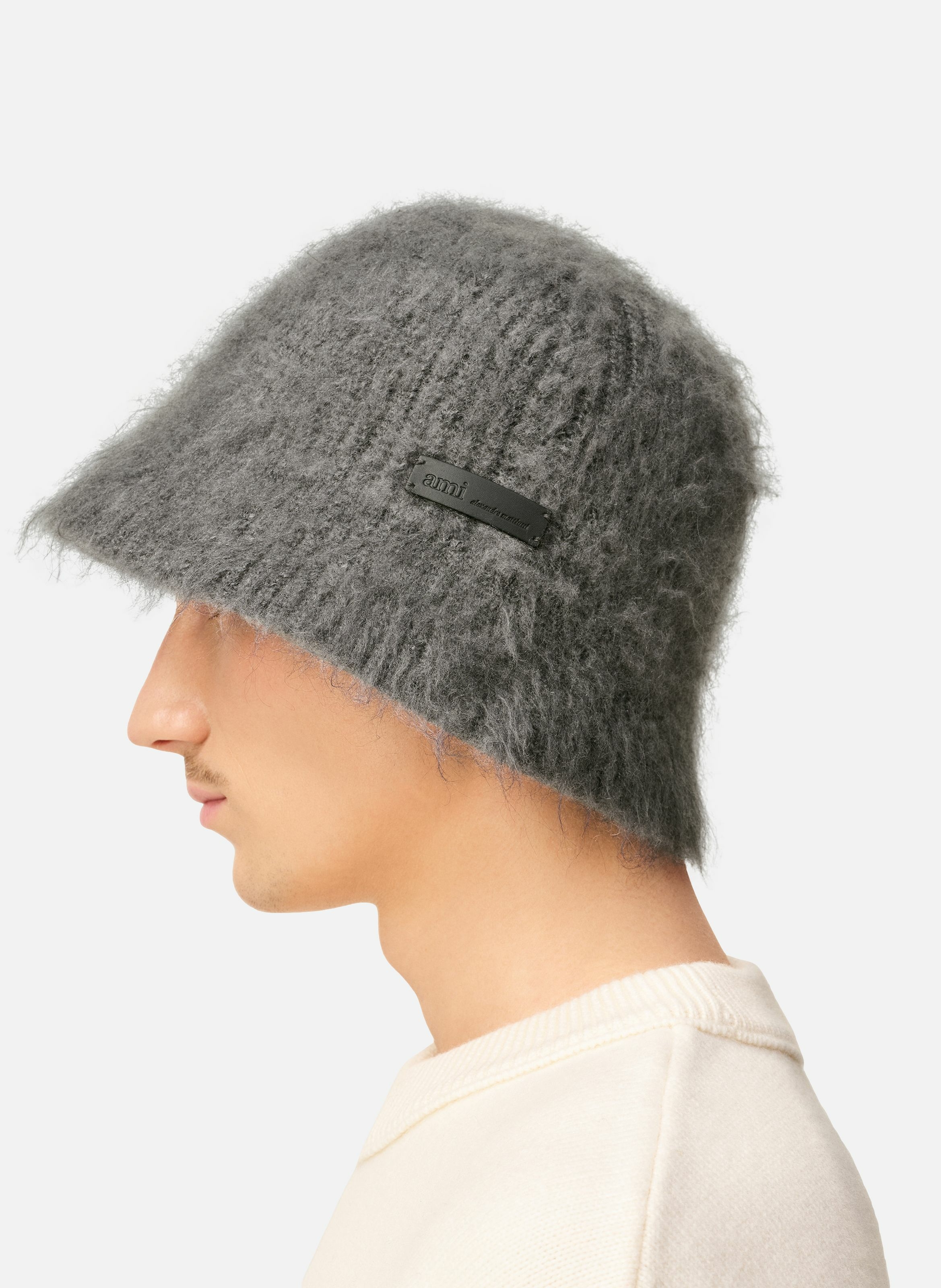 Bob ami en mohair unisexe AMI PARIS Gris